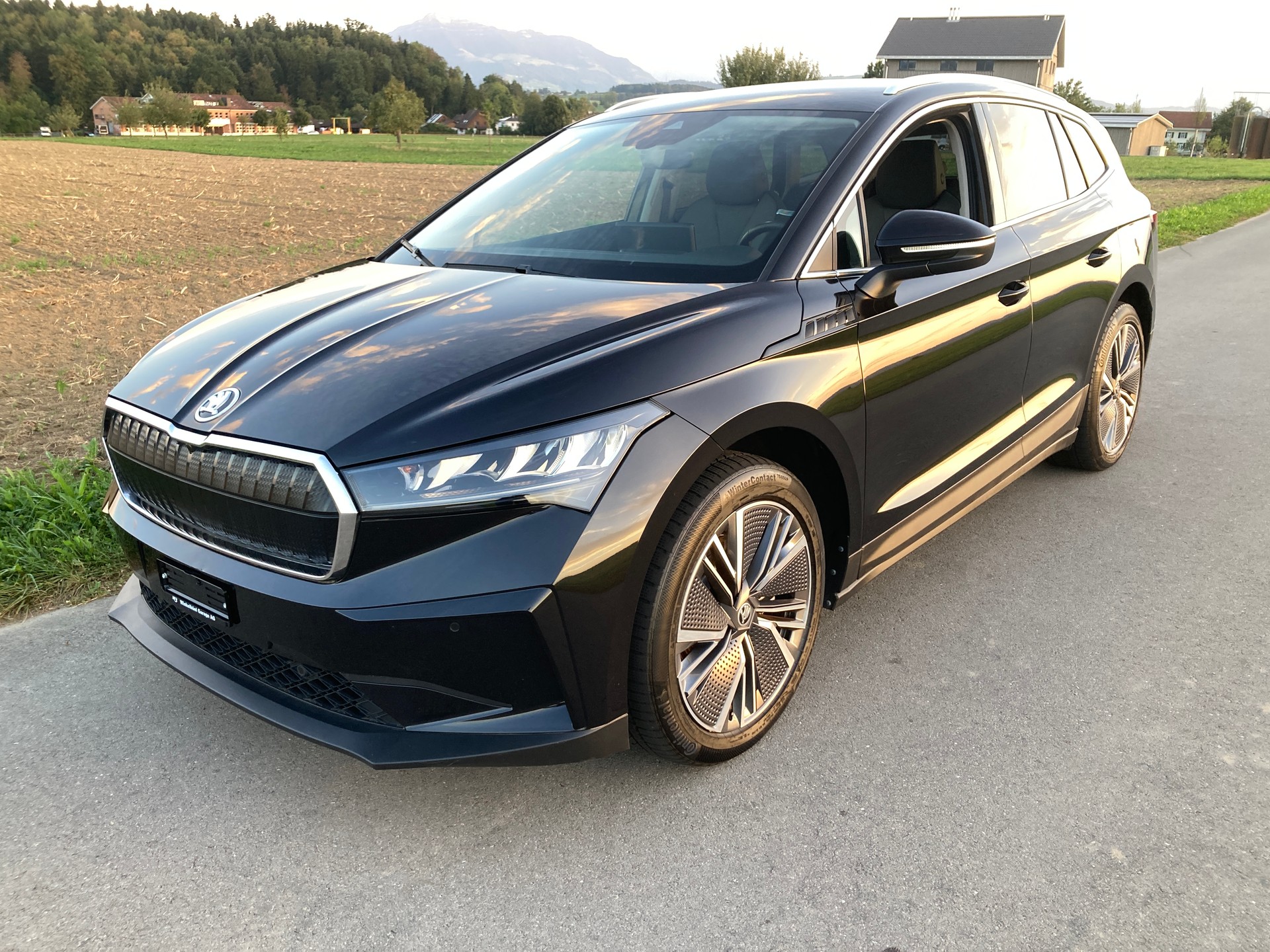 SKODA Enyaq iV 80-image-0