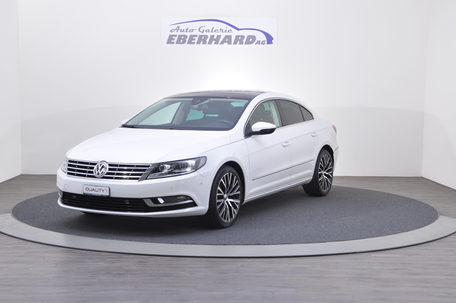 VW Passat CC 3.6 V6 FSI 4Motion-image-0