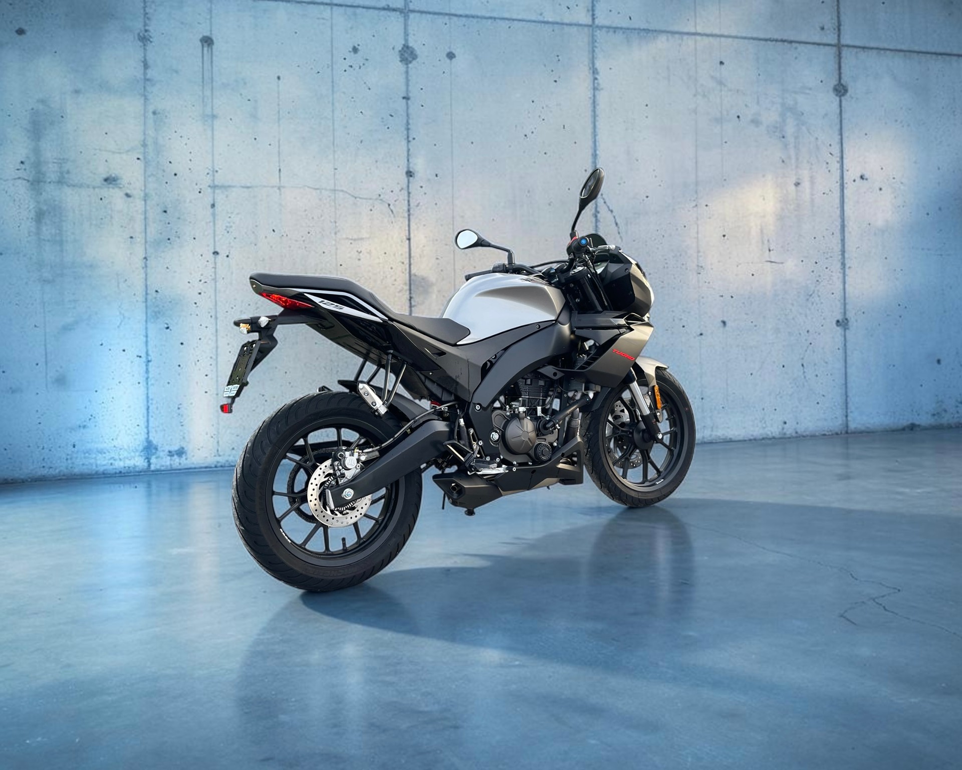 APRILIA Tuono 125 E5+-image-3