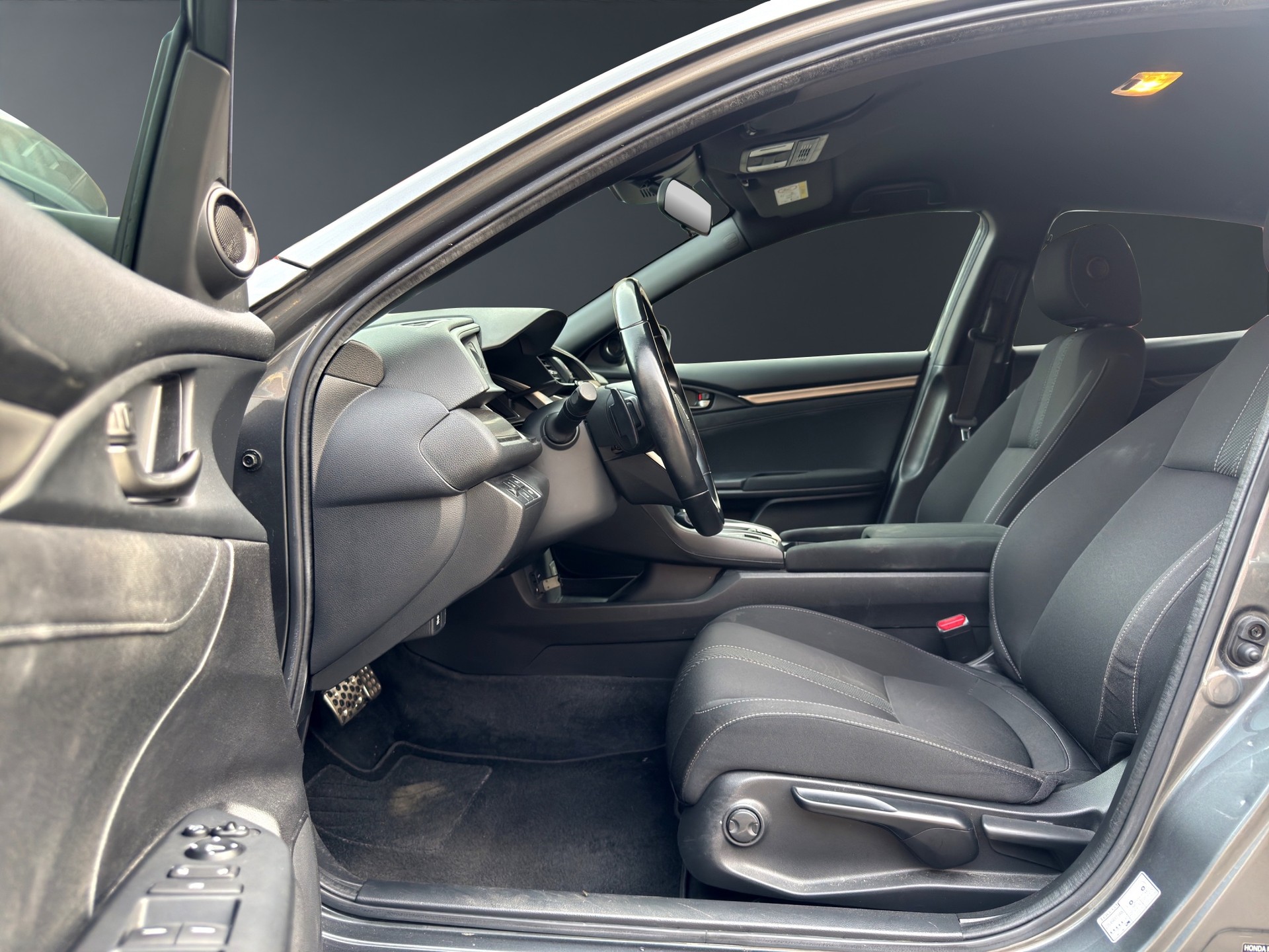 HONDA Civic 1.0 VTEC Elegance CVT-image-9