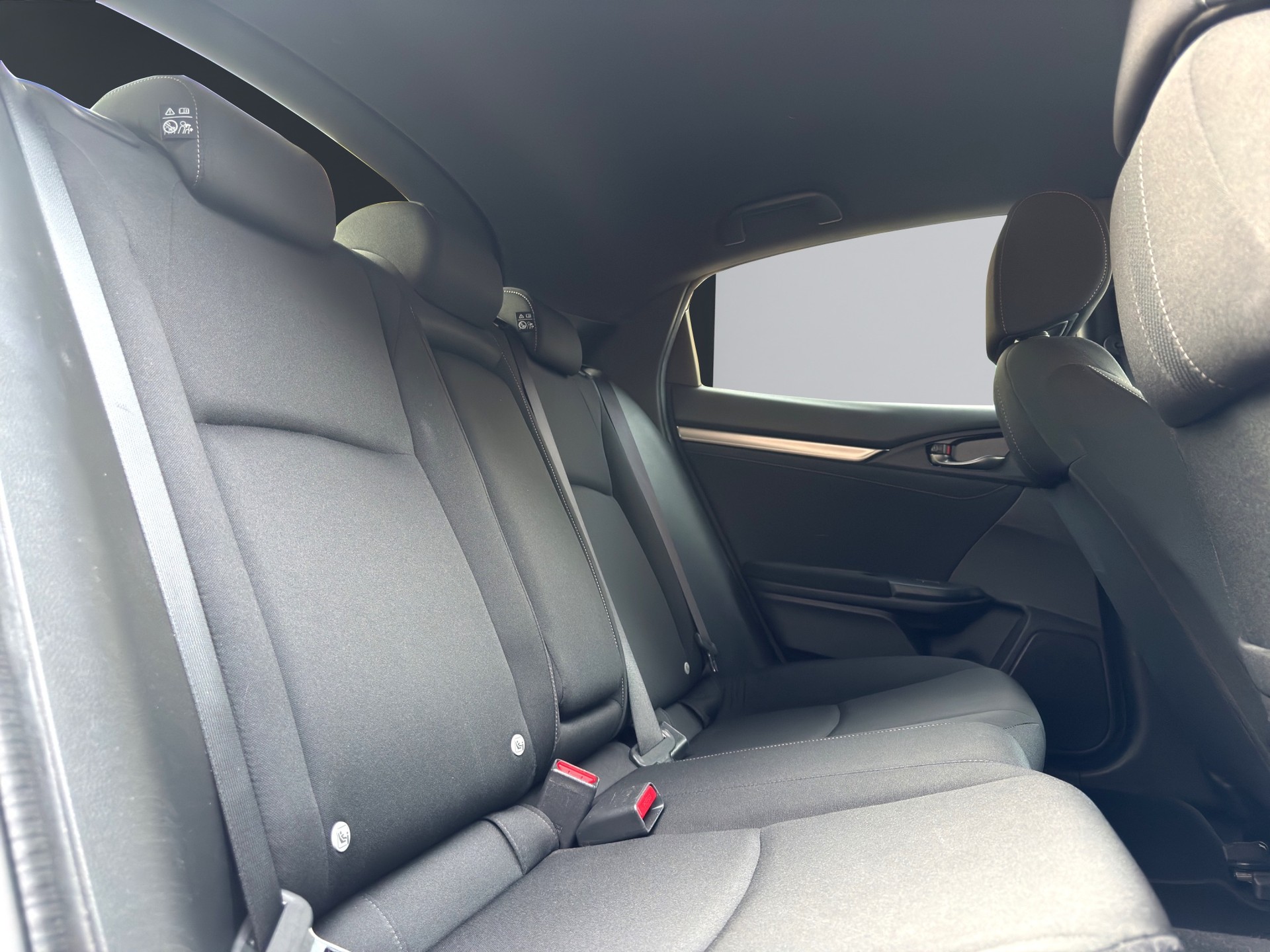 HONDA Civic 1.0 VTEC Elegance CVT-image-21