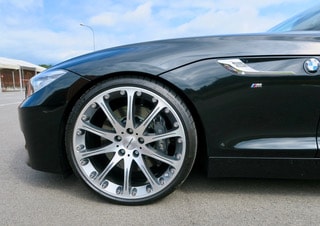 BMW Z4 sDrive35i DKG-image-8
