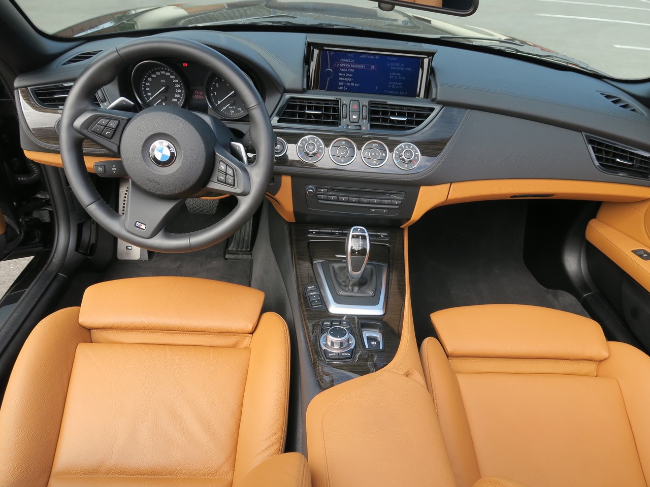BMW Z4 sDrive35i DKG-image-10