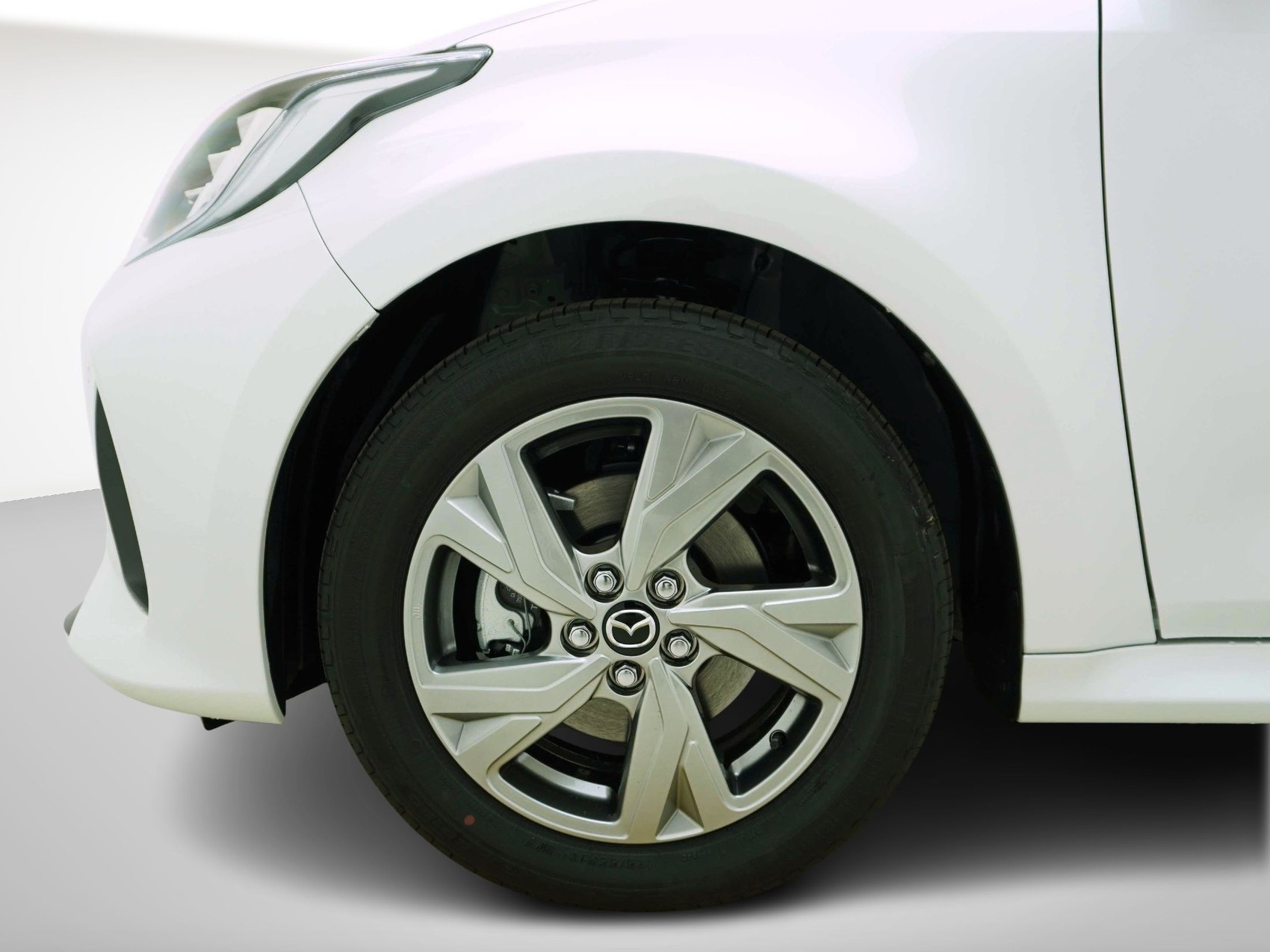 MAZDA 2 1.5 Hybrid Exclusive-Line-image-5