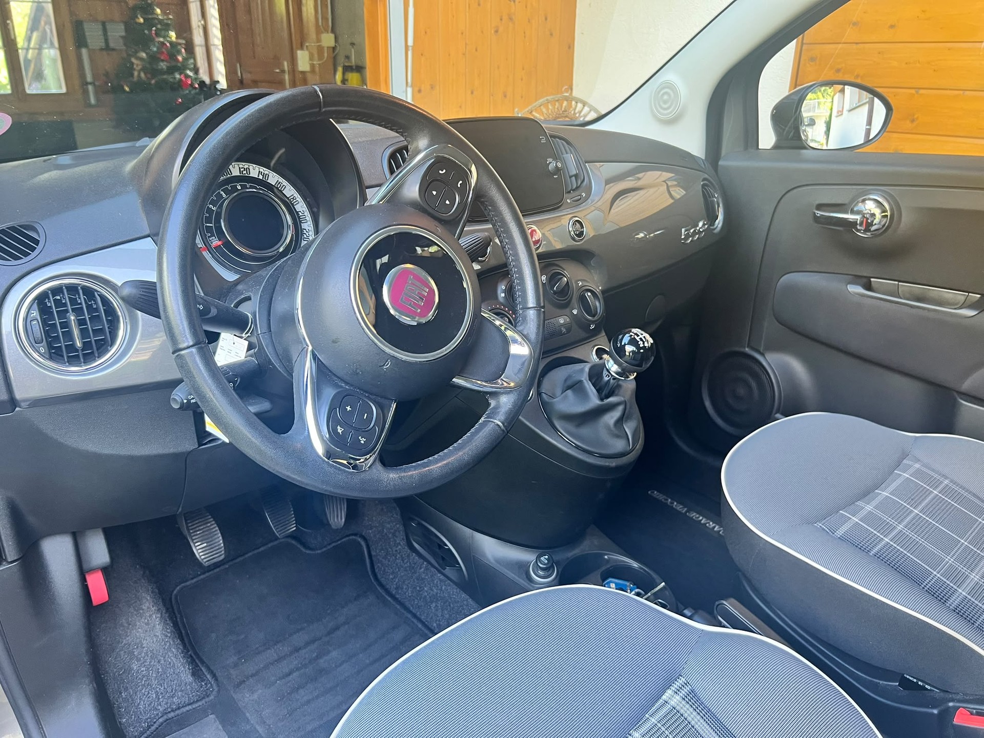FIAT 1.2 Lounge-image-3