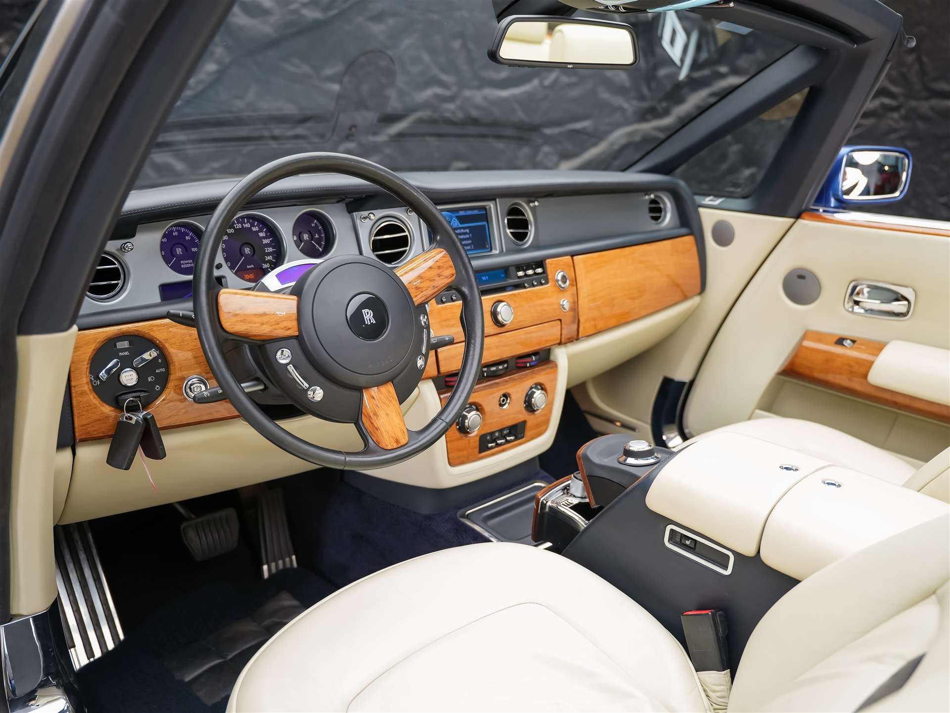 ROLLS-ROYCE Phantom Drophead *Standlüftung*Lexicon*-image-13