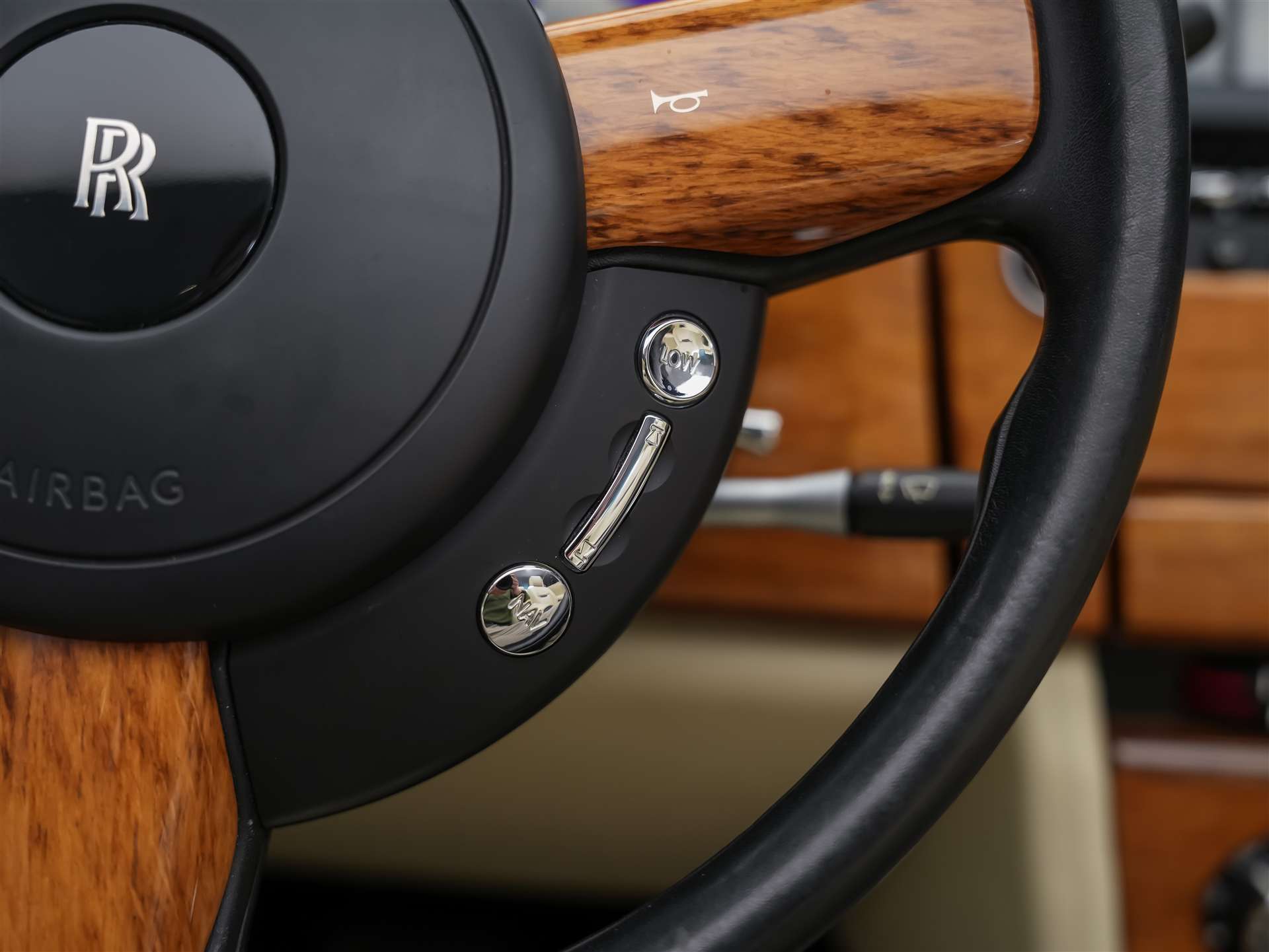 ROLLS-ROYCE Phantom Drophead *Standlüftung*Lexicon*-image-36