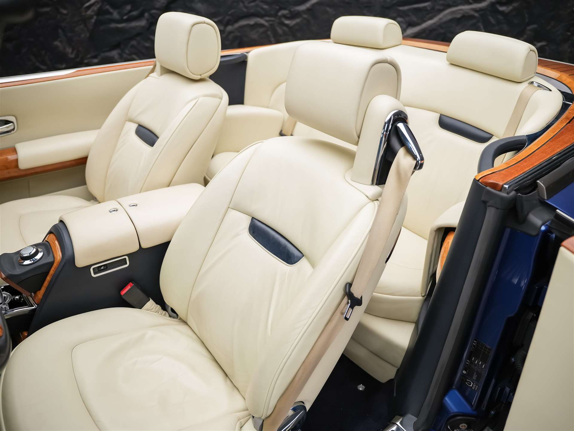 ROLLS-ROYCE Phantom Drophead *Standlüftung*Lexicon*-image-15