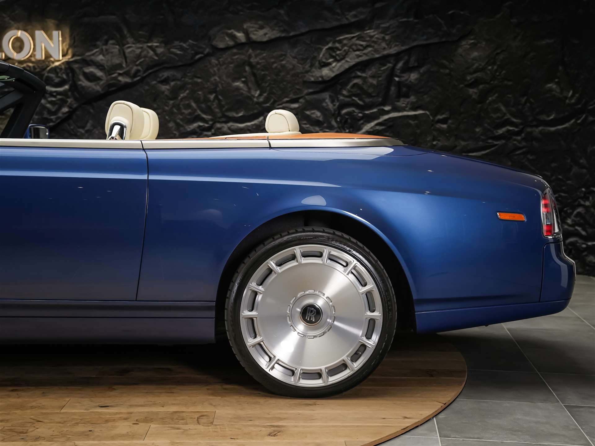 ROLLS-ROYCE Phantom Drophead *Standlüftung*Lexicon*-image-20