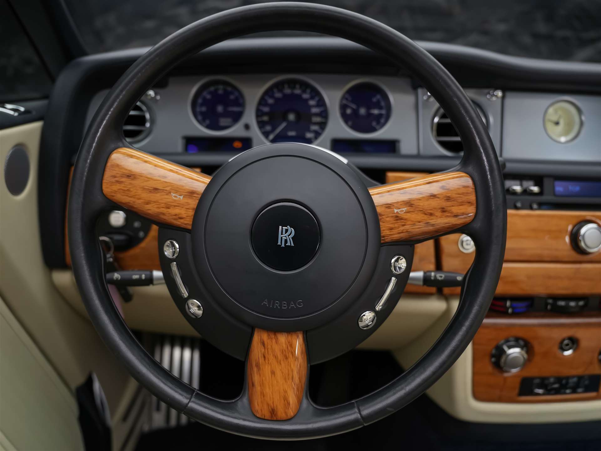 ROLLS-ROYCE Phantom Drophead *Standlüftung*Lexicon*-image-34