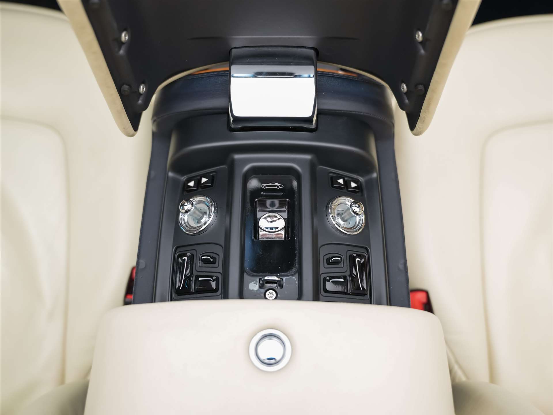 ROLLS-ROYCE Phantom Drophead *Standlüftung*Lexicon*-image-24