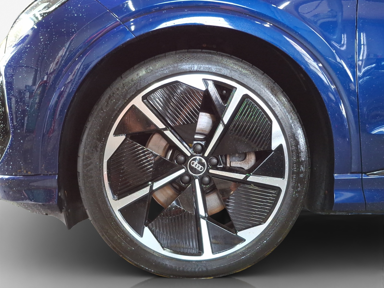AUDI Q4 Sportback e-tron 50 quattro-image-14