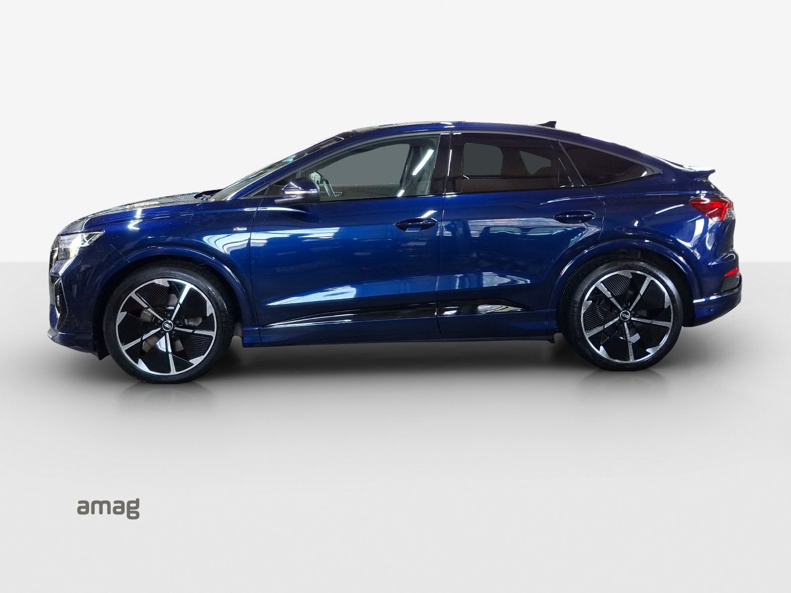 AUDI Q4 Sportback e-tron 50 quattro-image-1