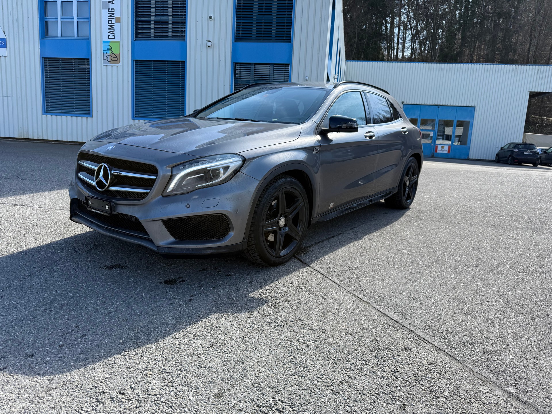 MERCEDES-BENZ GLA 250 4Matic 7G-DCT-image-0