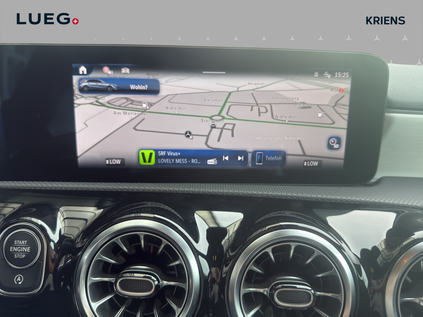 MERCEDES-BENZ A 250 4M - AMG / DISTRONIC / 360 Grad Kamera / Head-Up Display-image-11