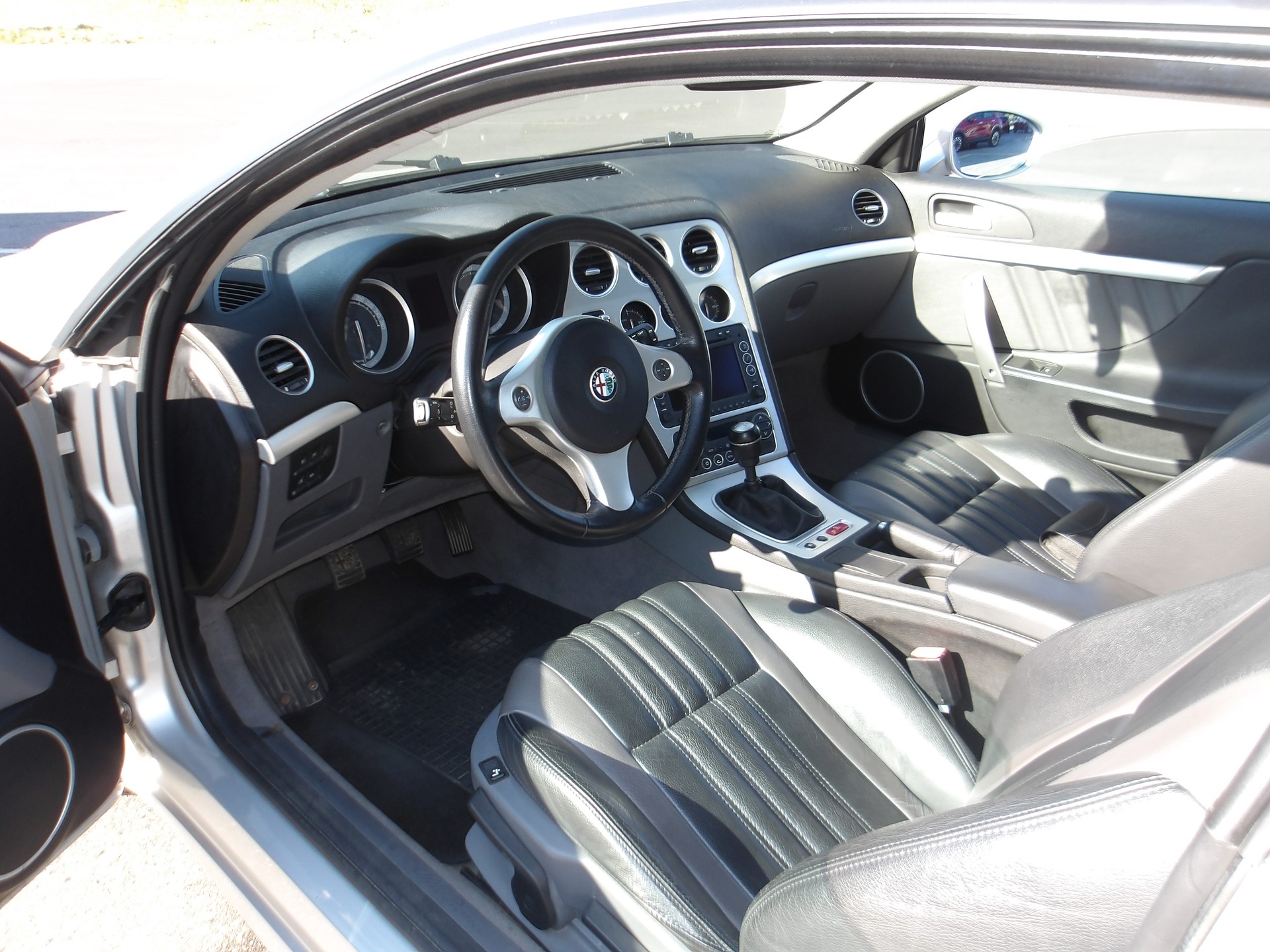 ALFA ROMEO Brera 3.2 JTS Q4 Sky-image-10