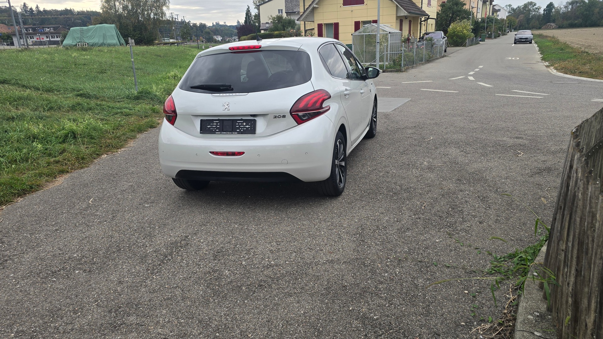 PEUGEOT 208 1.2 PureTech Tech Edition EAT6, Zahnriemen neu-image-11