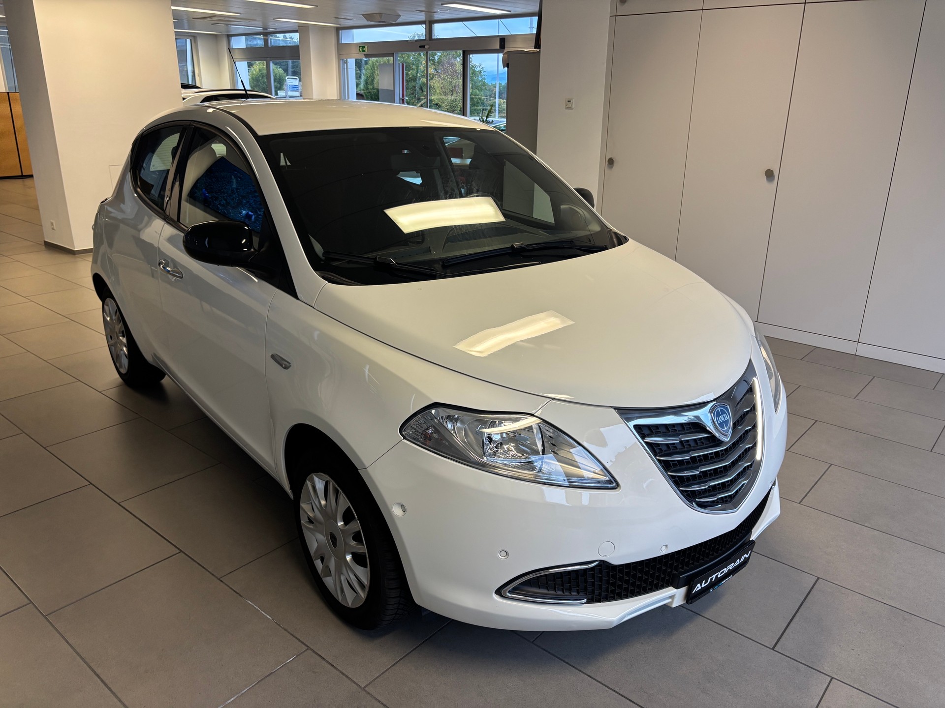 LANCIA Ypsilon 0.9 TwinAir Gold DFN-image-1
