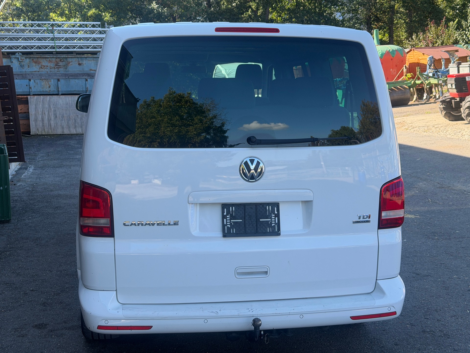 VW T5 Caravelle Comfortline 2.0 TDI CR 4Motion-image-2