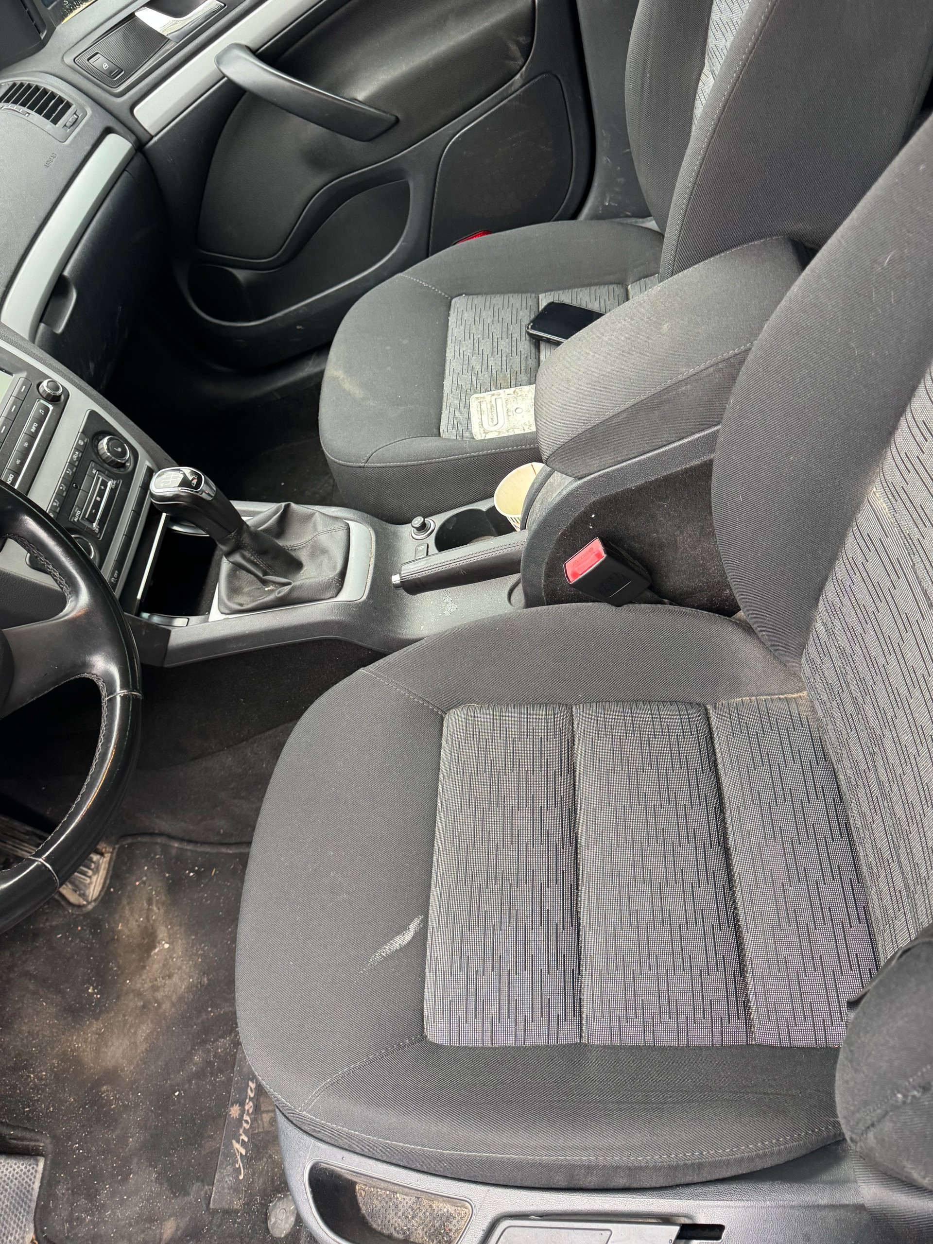 SKODA Octavia Combi 1.8 TSI Ambition 4x4-image-4