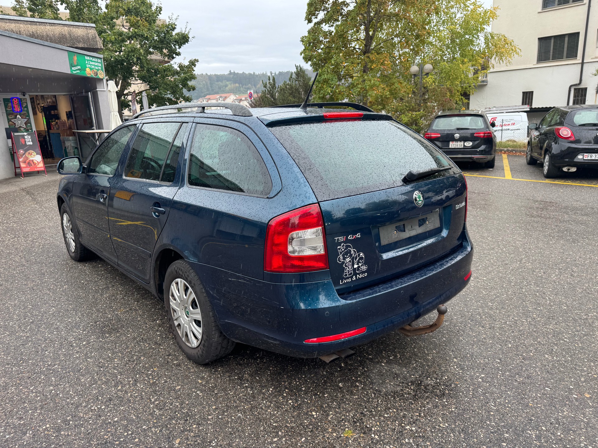 SKODA Octavia Combi 1.8 TSI Ambition 4x4-image-3