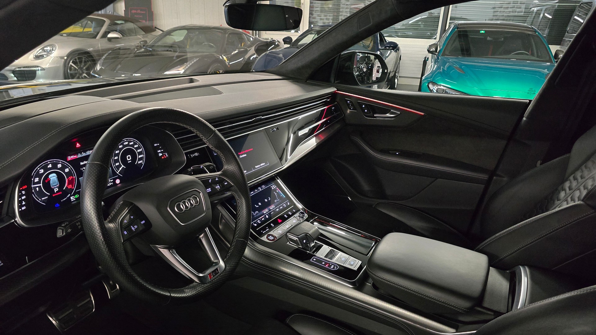 AUDI RSQ8 quattro tiptronic-image-13