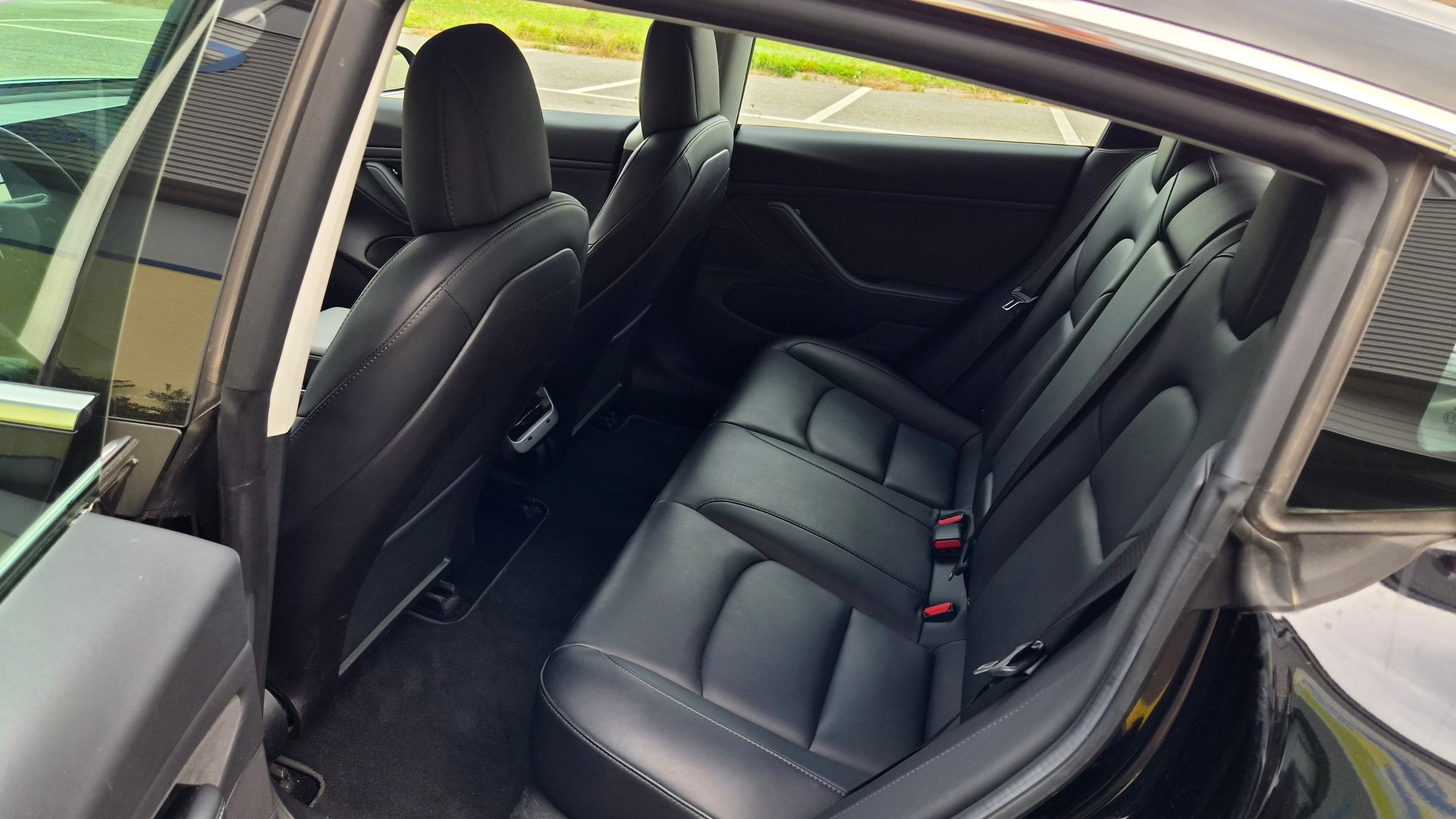 TESLA Model 3 Stealth-Performance, Rarität!-image-12