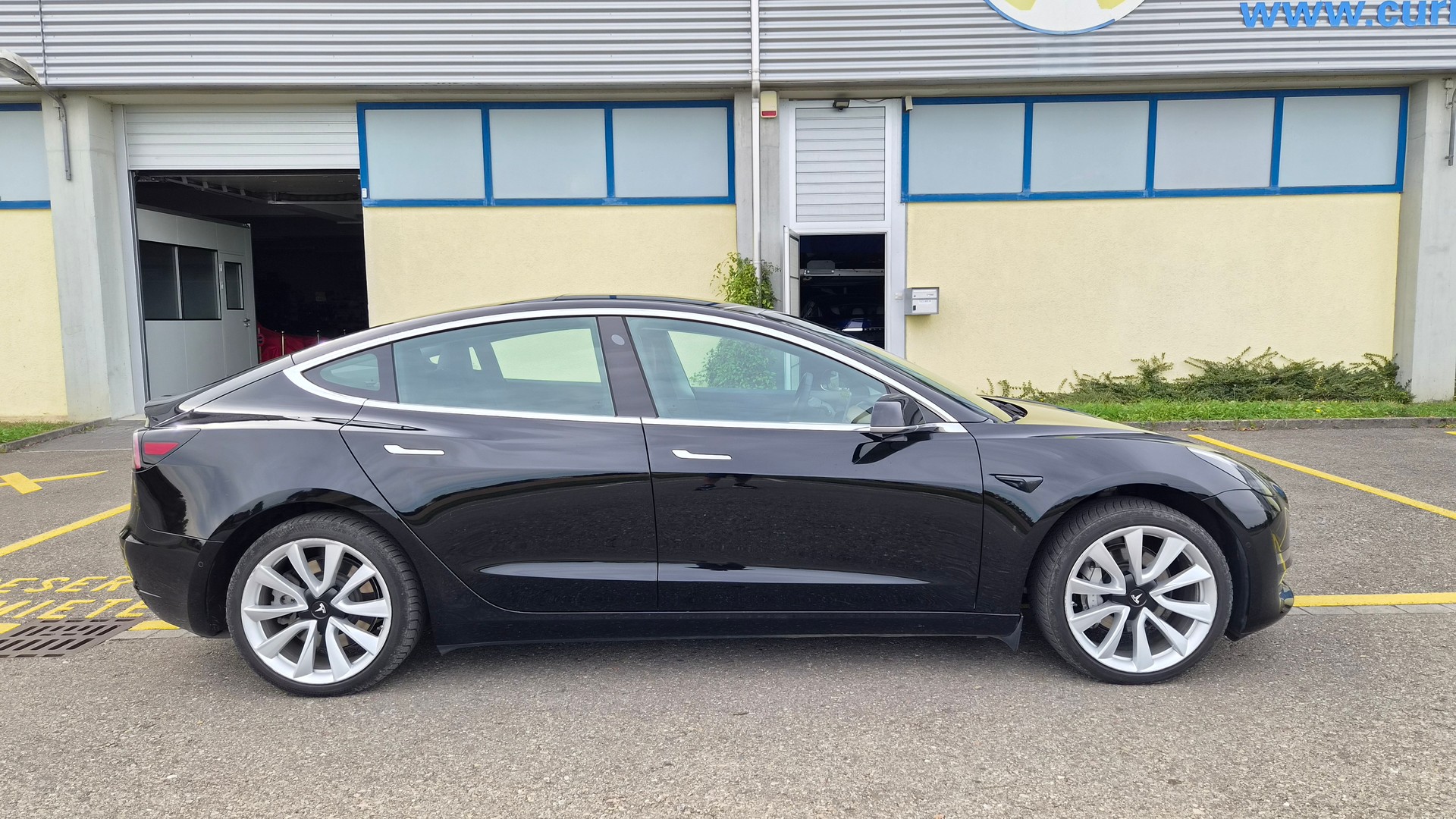 TESLA Model 3 Stealth-Performance, Rarität!-image-3