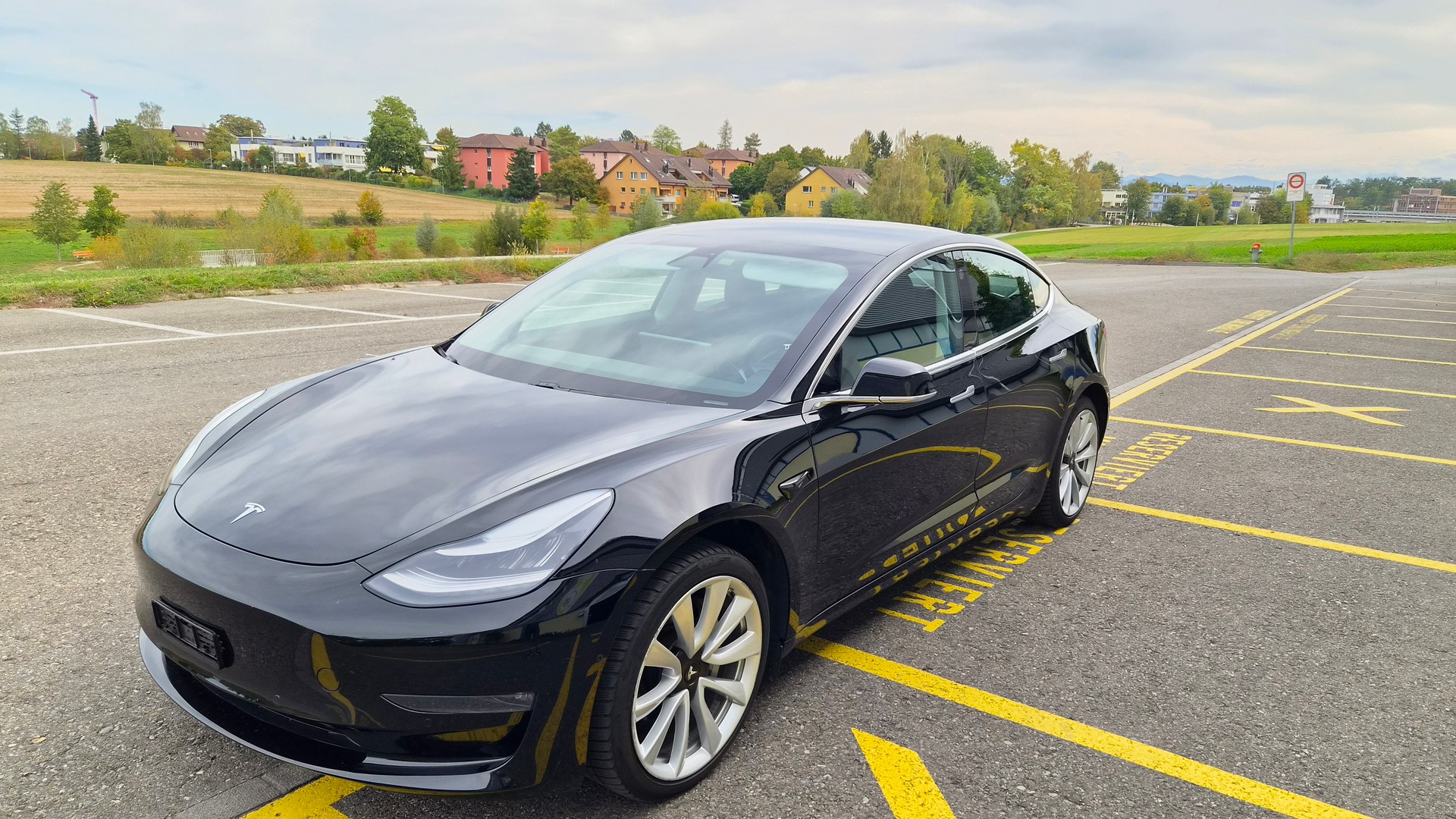 TESLA Model 3 Stealth-Performance, Rarität!-image-0