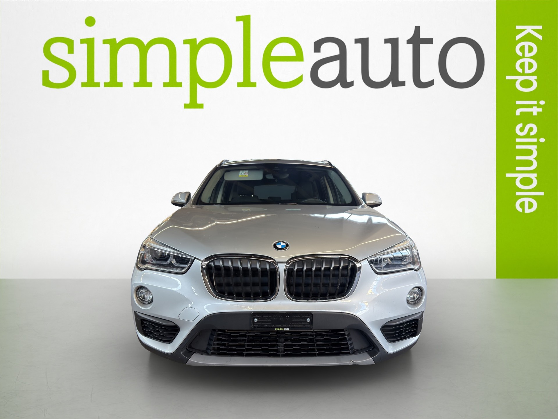 BMW X1 18d xDrive-image-5