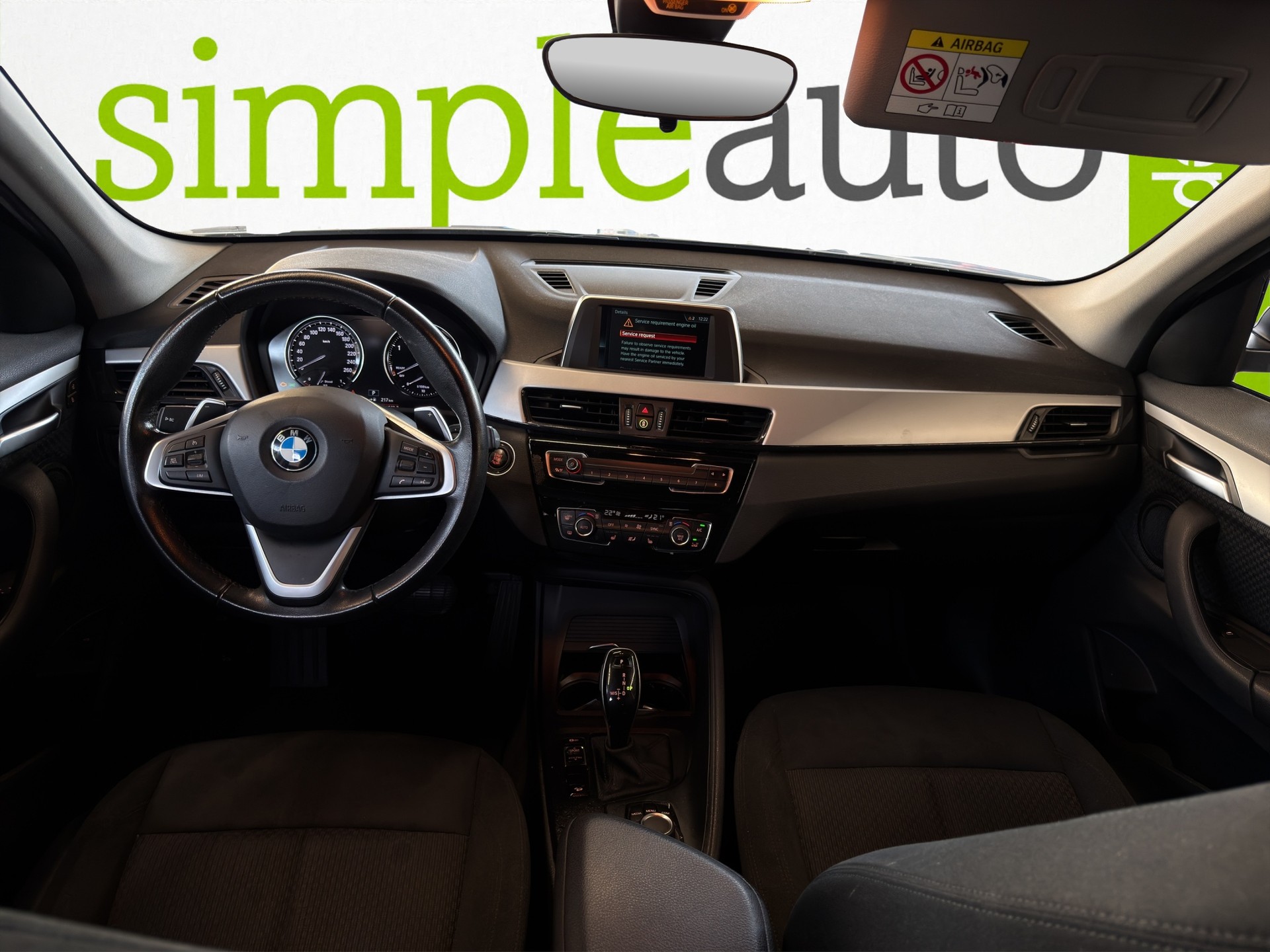 BMW X1 18d xDrive-image-9