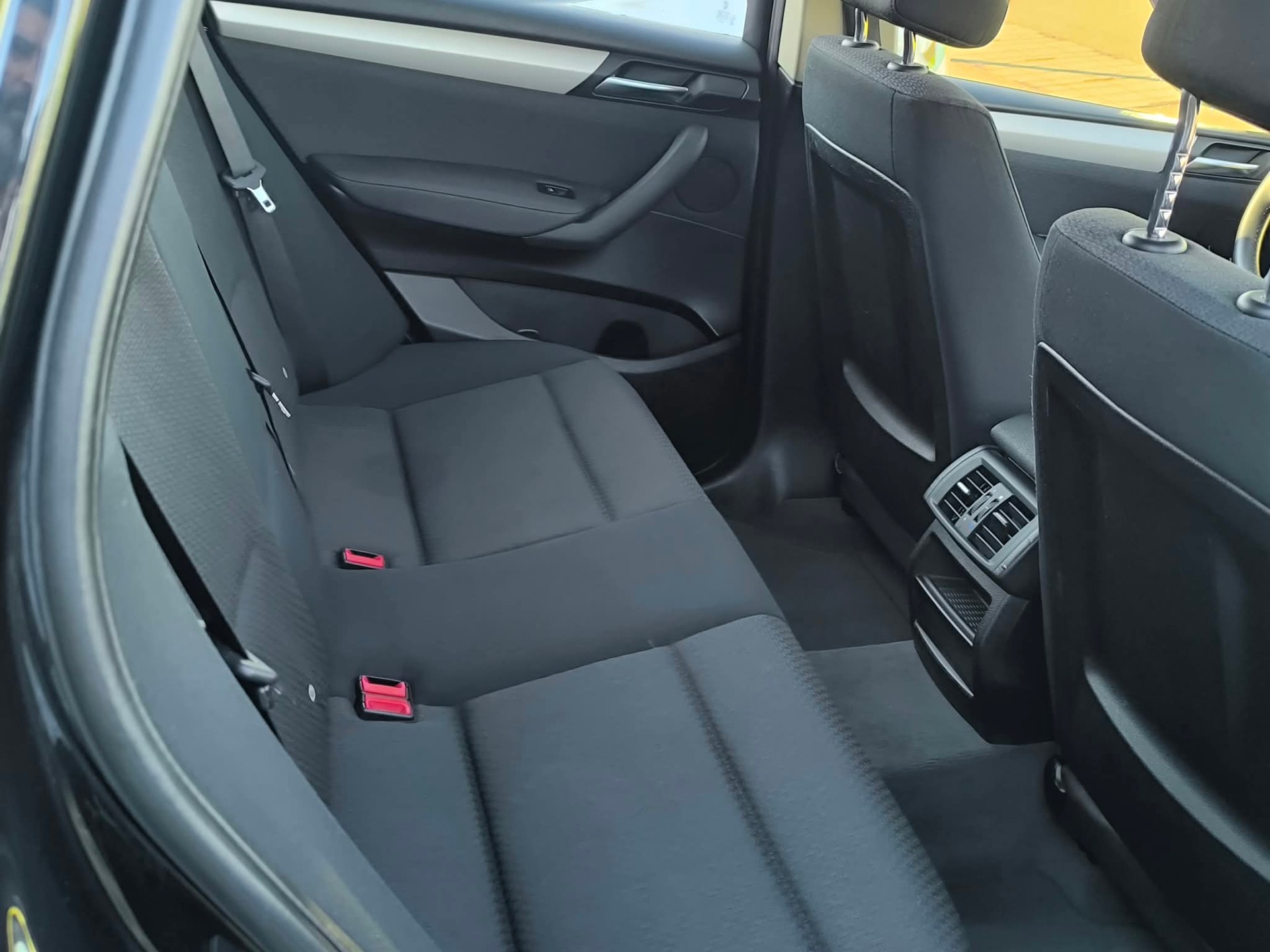BMW X3 xDrive 20d-image-11