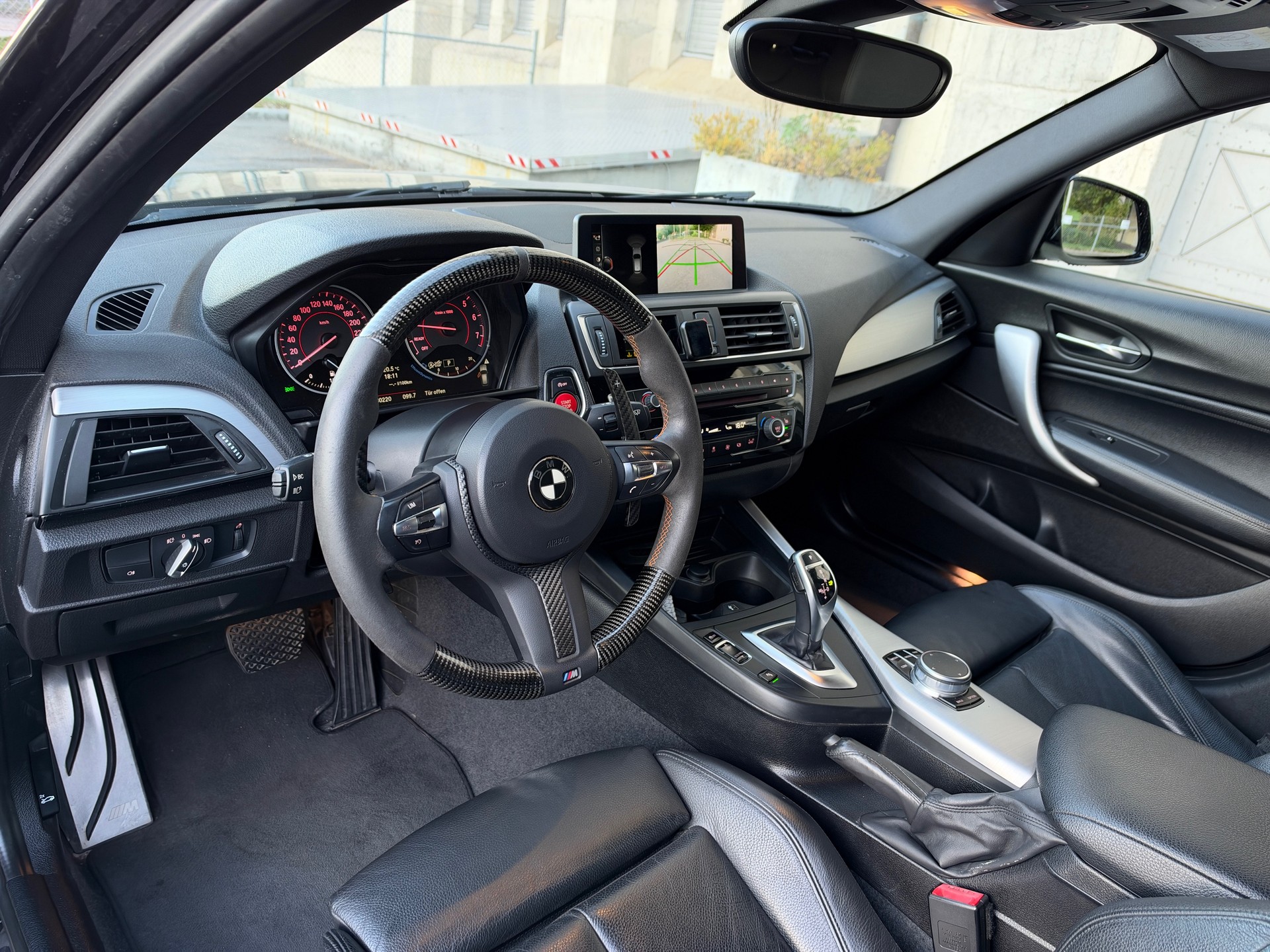 BMW M140i xDrive Steptronic-image-4