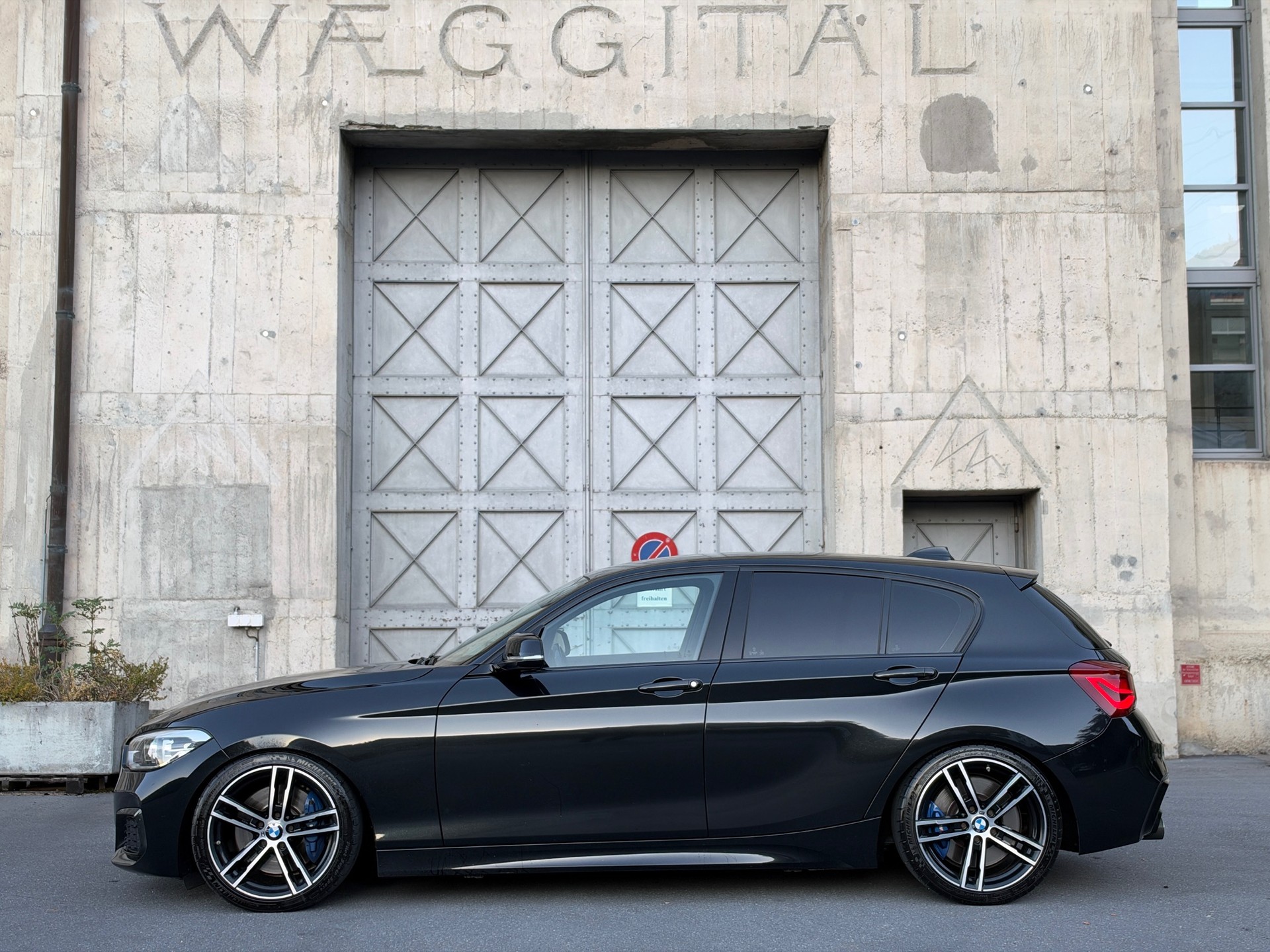 BMW M140i xDrive Steptronic-image-1