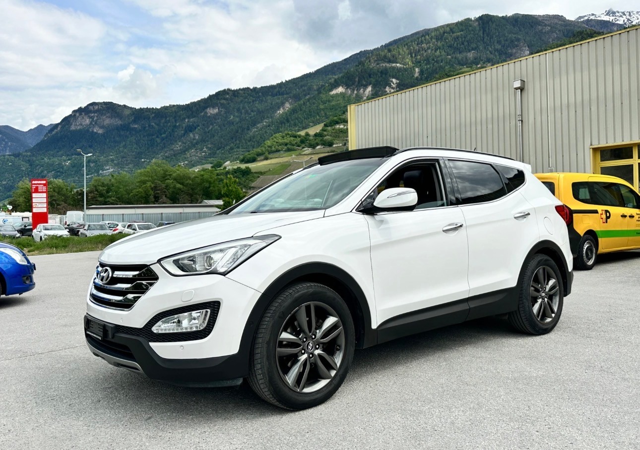 HYUNDAI Santa Fe 2.2 CRDI Premium 4WD Automatic-image-1