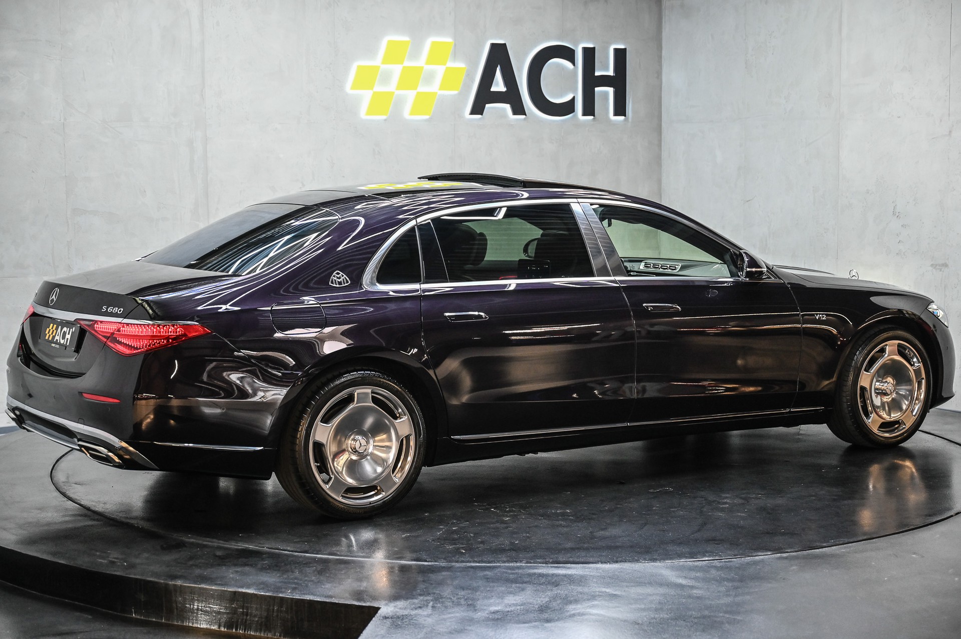 MERCEDES-BENZ S 680 Maybach V12 4matic 9G-Tronic-image-9