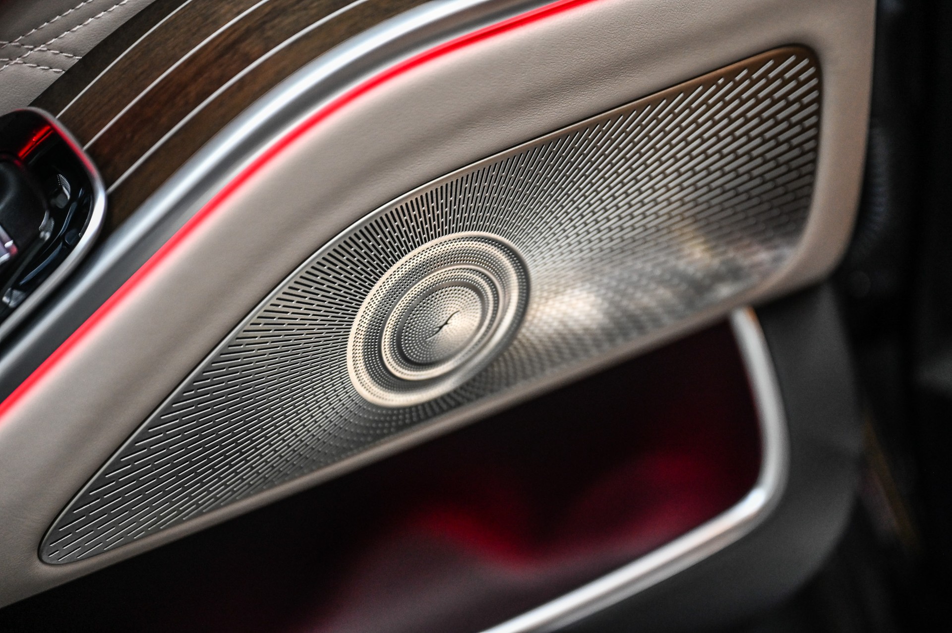 MERCEDES-BENZ S 680 Maybach V12 4matic 9G-Tronic-image-58