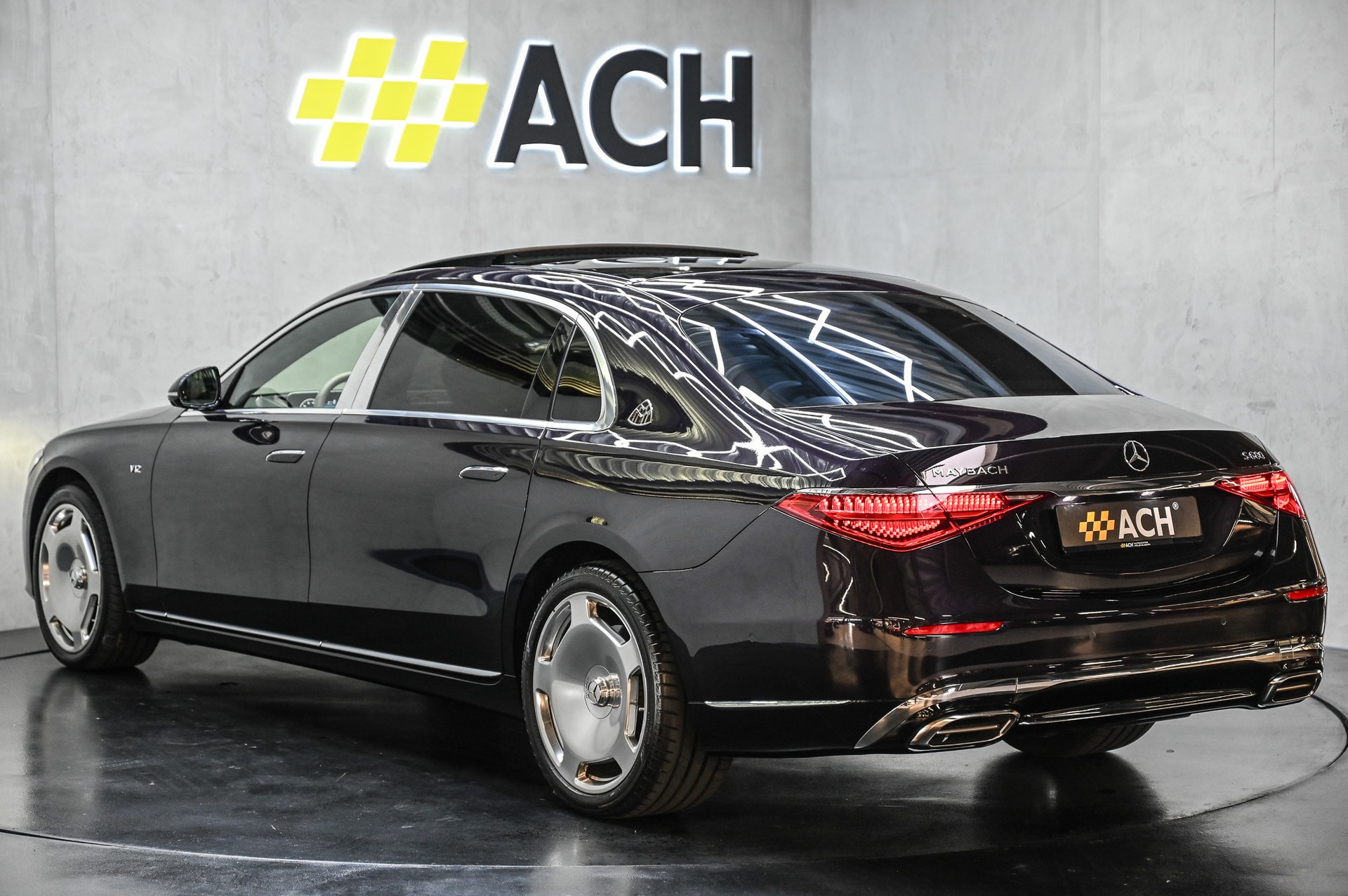 MERCEDES-BENZ S 680 Maybach V12 4matic 9G-Tronic-image-6