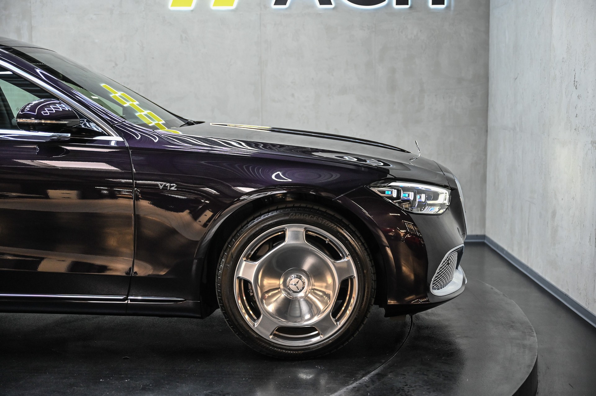 MERCEDES-BENZ S 680 Maybach V12 4matic 9G-Tronic-image-12