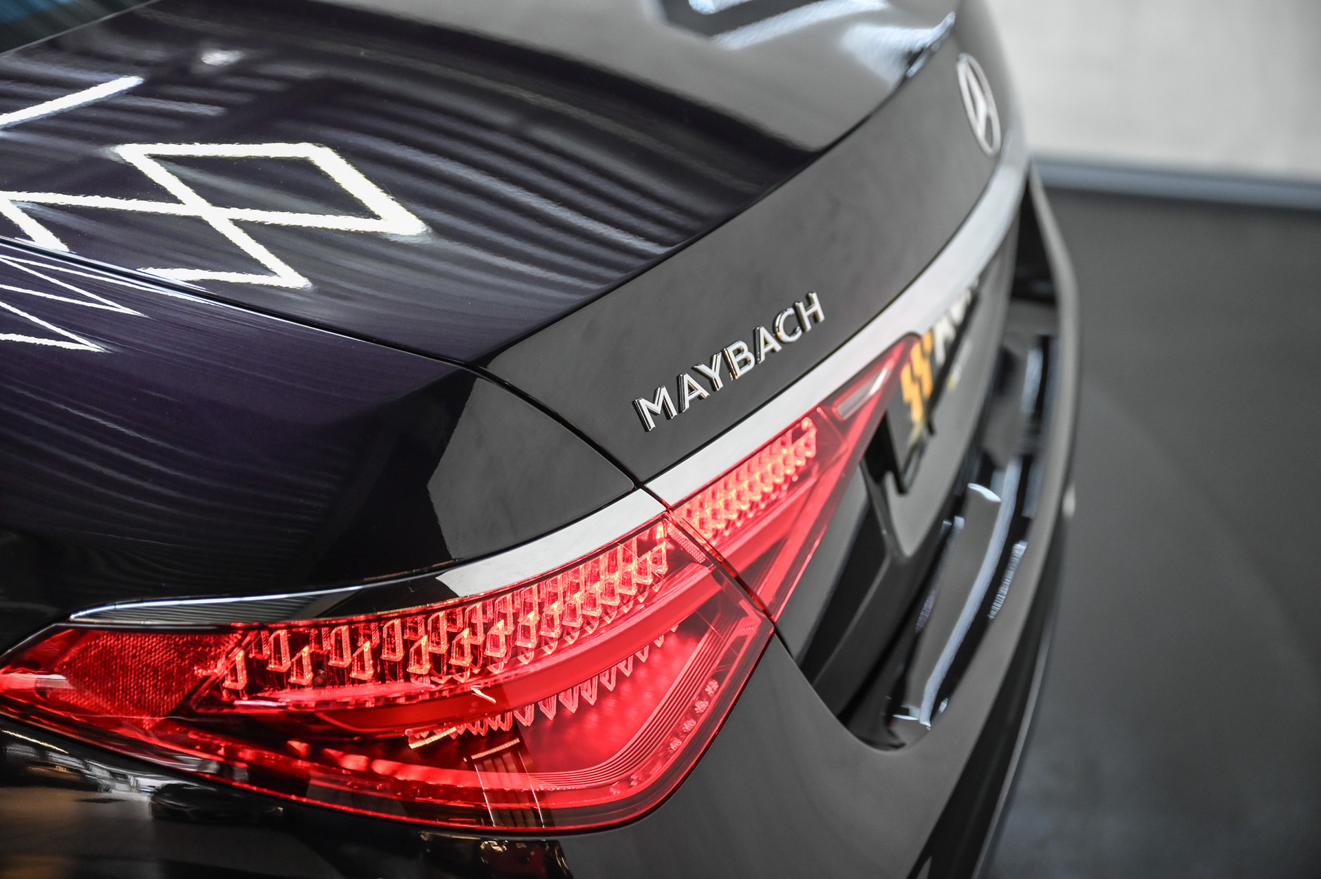 MERCEDES-BENZ S 680 Maybach V12 4matic 9G-Tronic-image-16