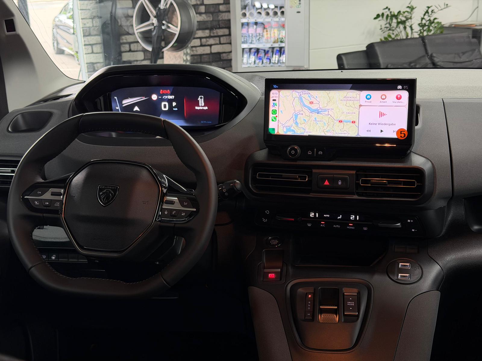 PEUGEOT Rifter Long 1.5 BlueHDi Allure EAT8 Rollstuhlumbau-image-16