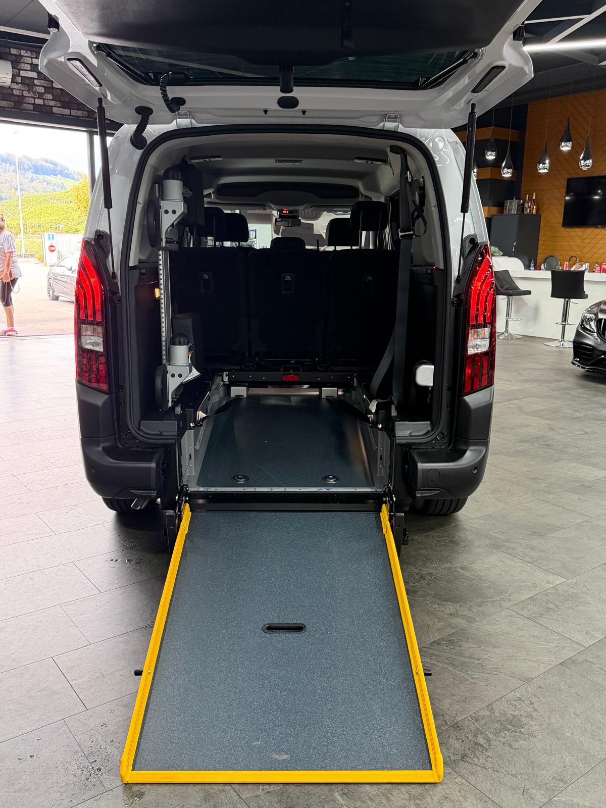 PEUGEOT Rifter Long 1.5 BlueHDi Allure EAT8 Rollstuhlumbau-image-12