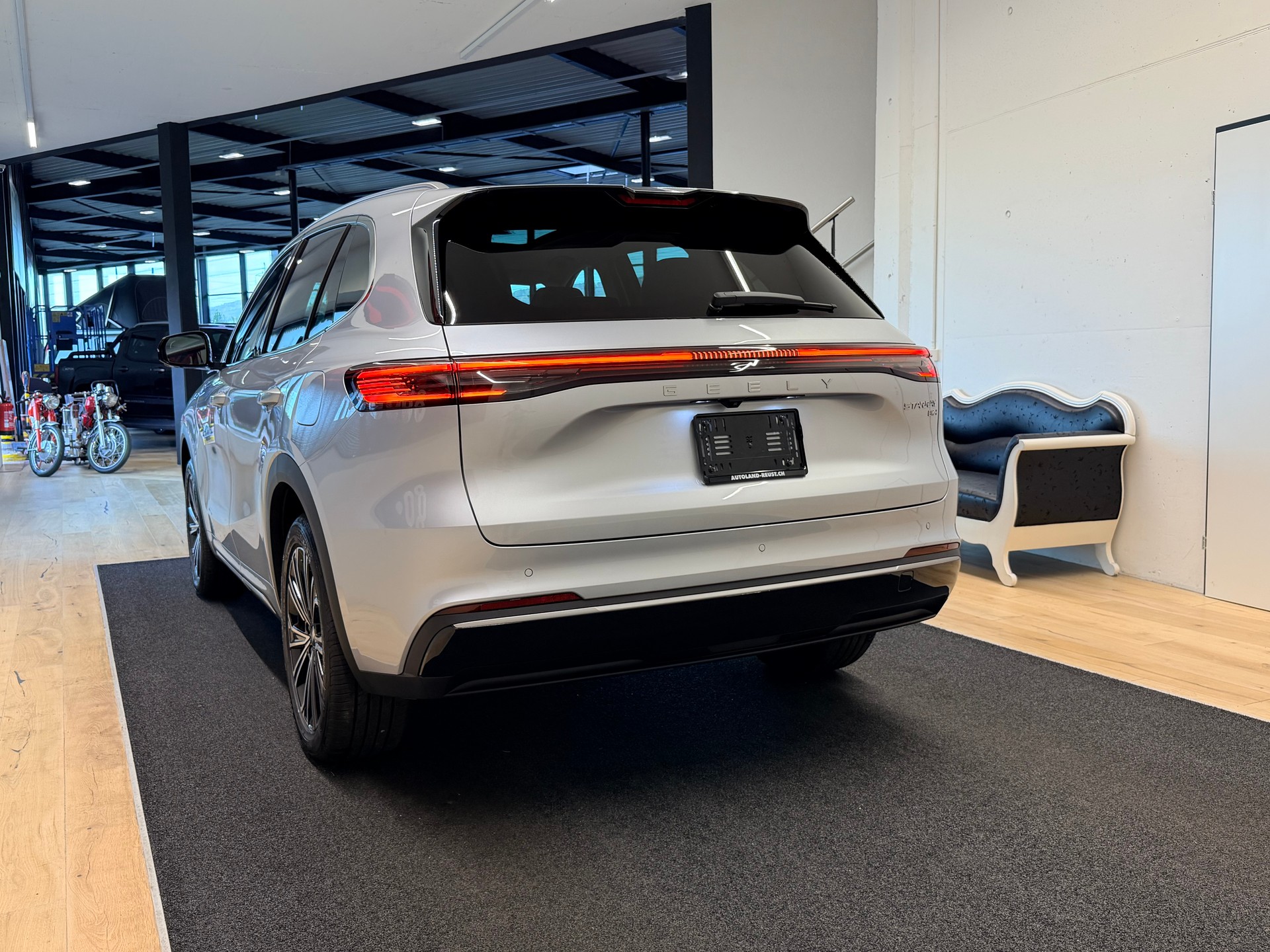 GEELY Starray EM-i MAX+ PHEV-image-7
