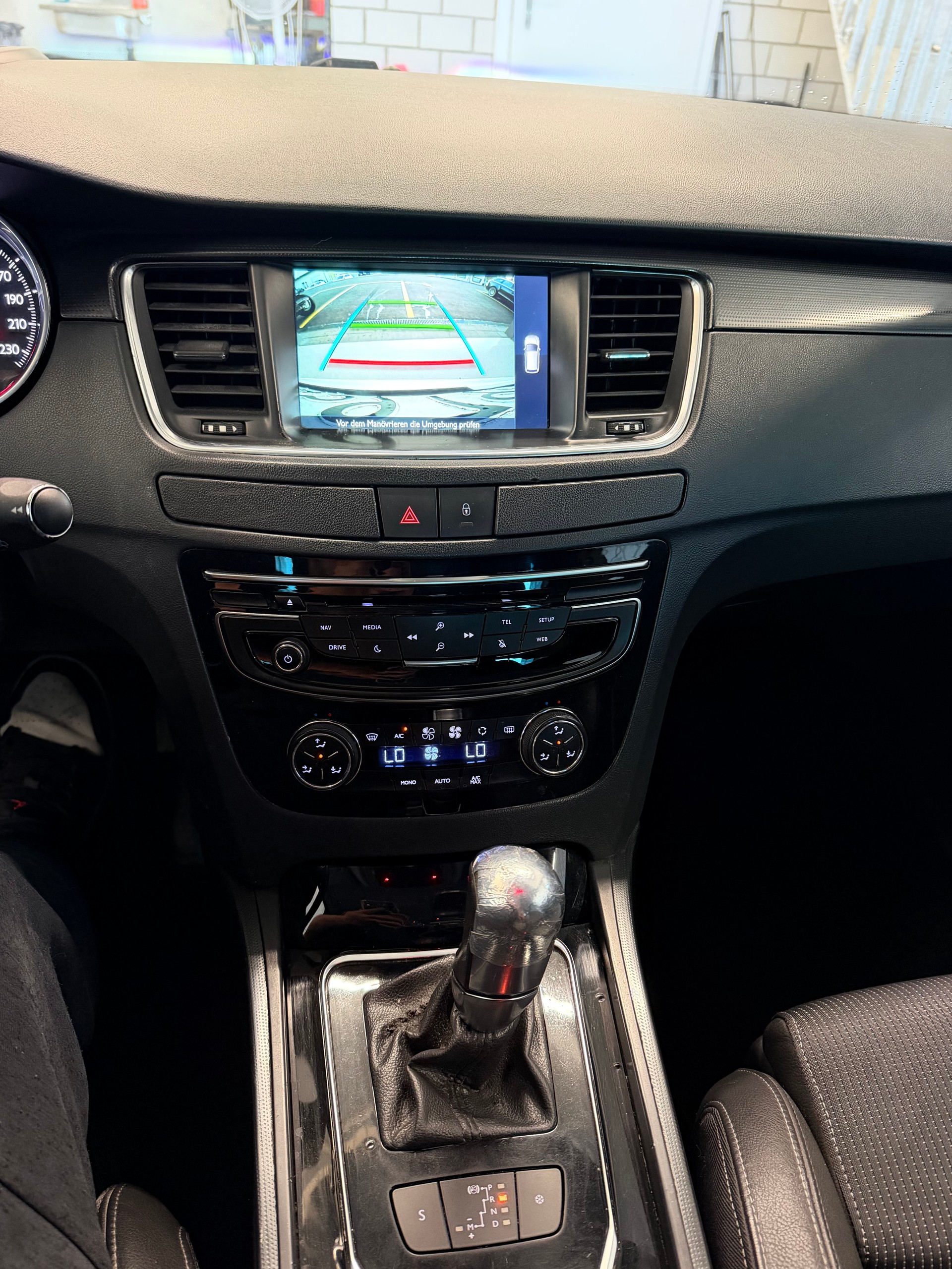 PEUGEOT 508-image-8