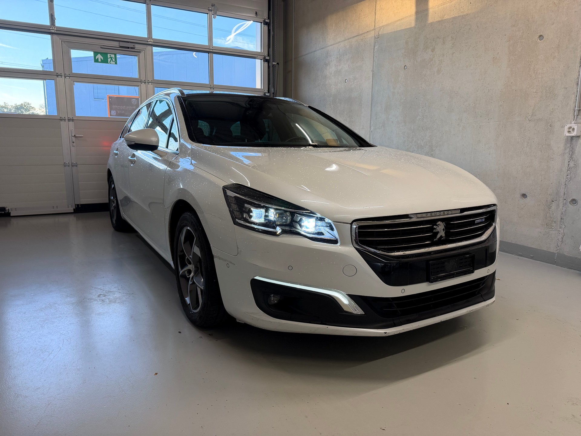 PEUGEOT 508-image-1