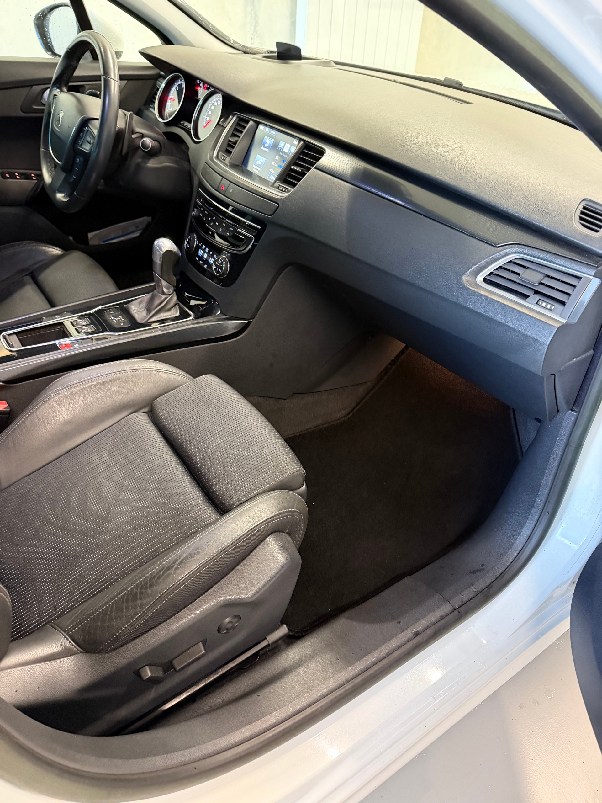PEUGEOT 508-image-3