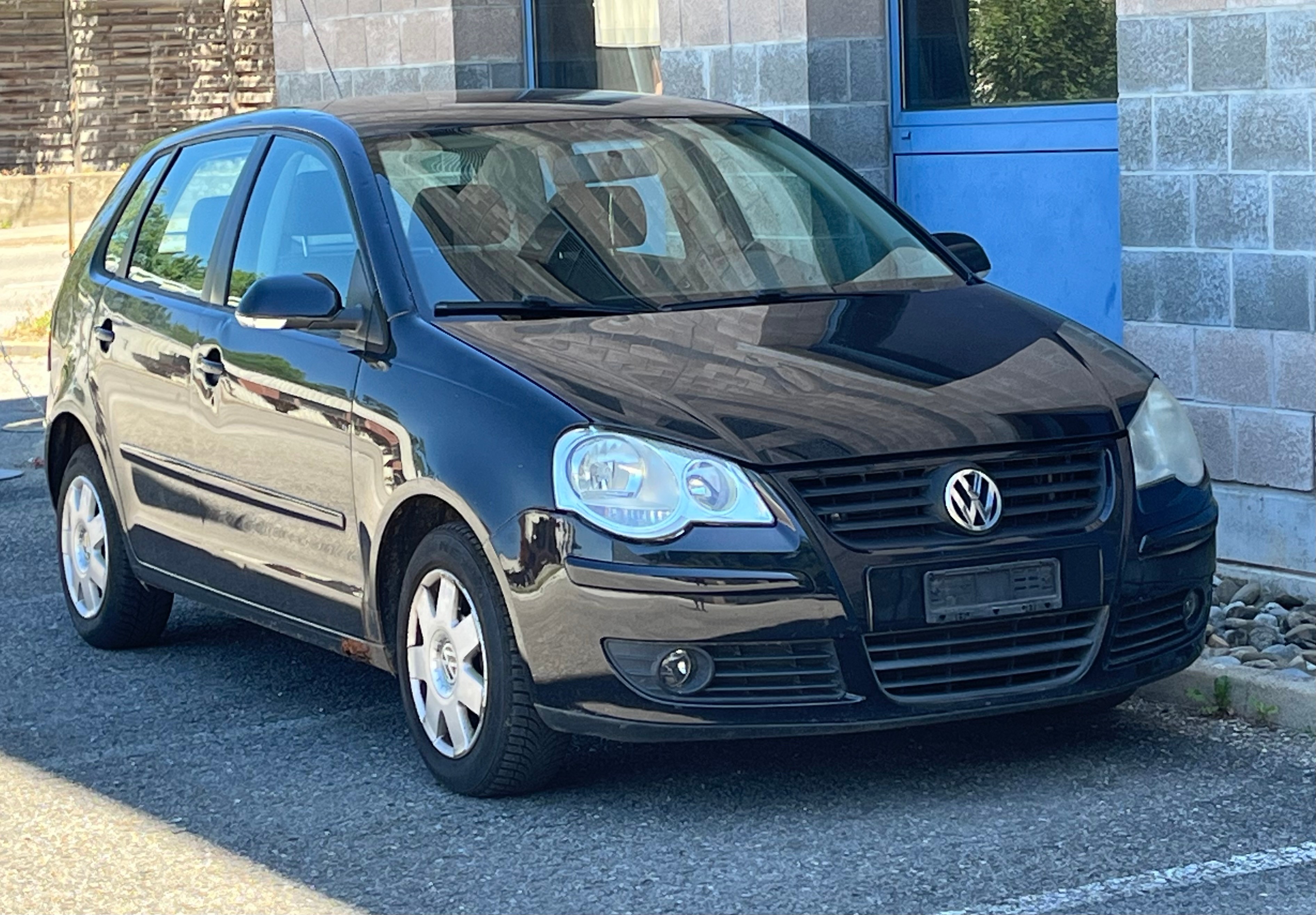 Car photo