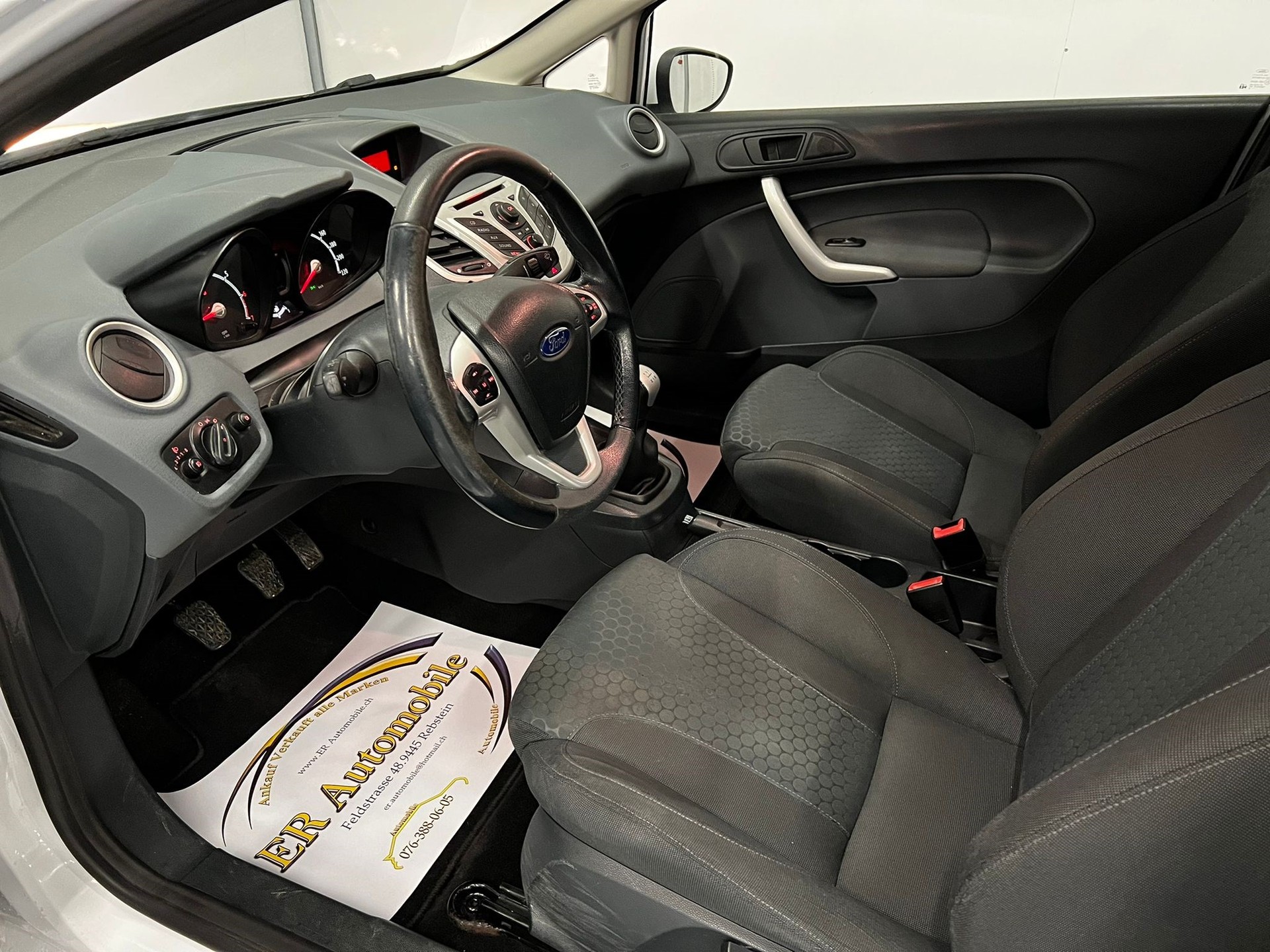 FORD Fiesta 1.6 16V Sport-image-9
