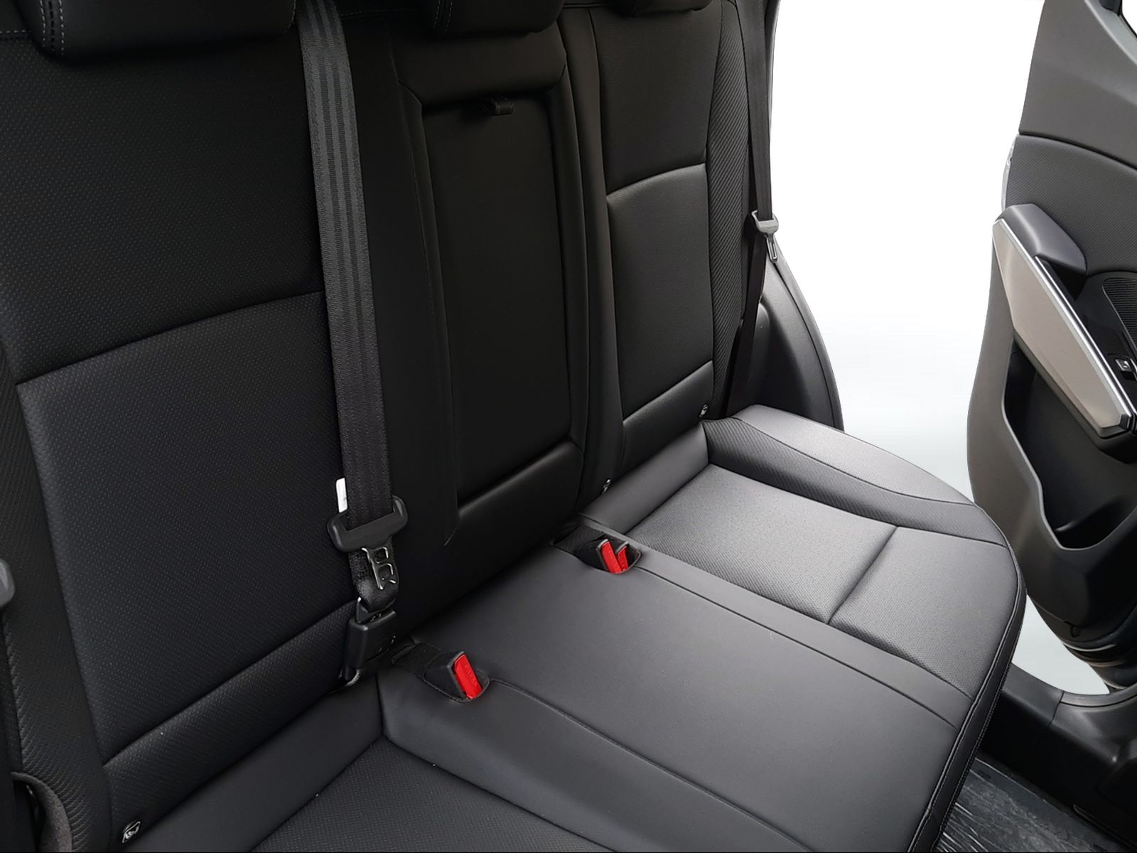KGM-SsangYong Tivoli 1.5 T-Gdi Blackline 4WD-image-14