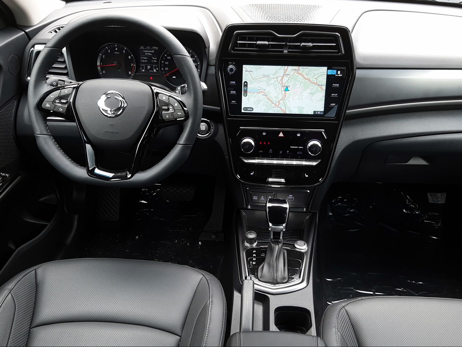 KGM-SsangYong Tivoli 1.5 T-Gdi Blackline 4WD-image-11